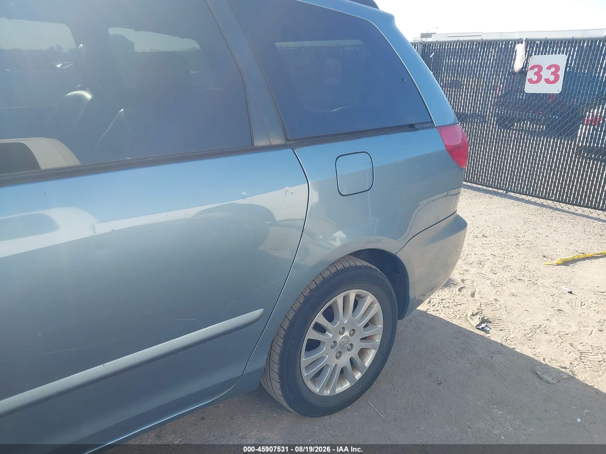 2007 Toyota Sienna Xle Turquoise vin: 5TDZK22C07S047329
