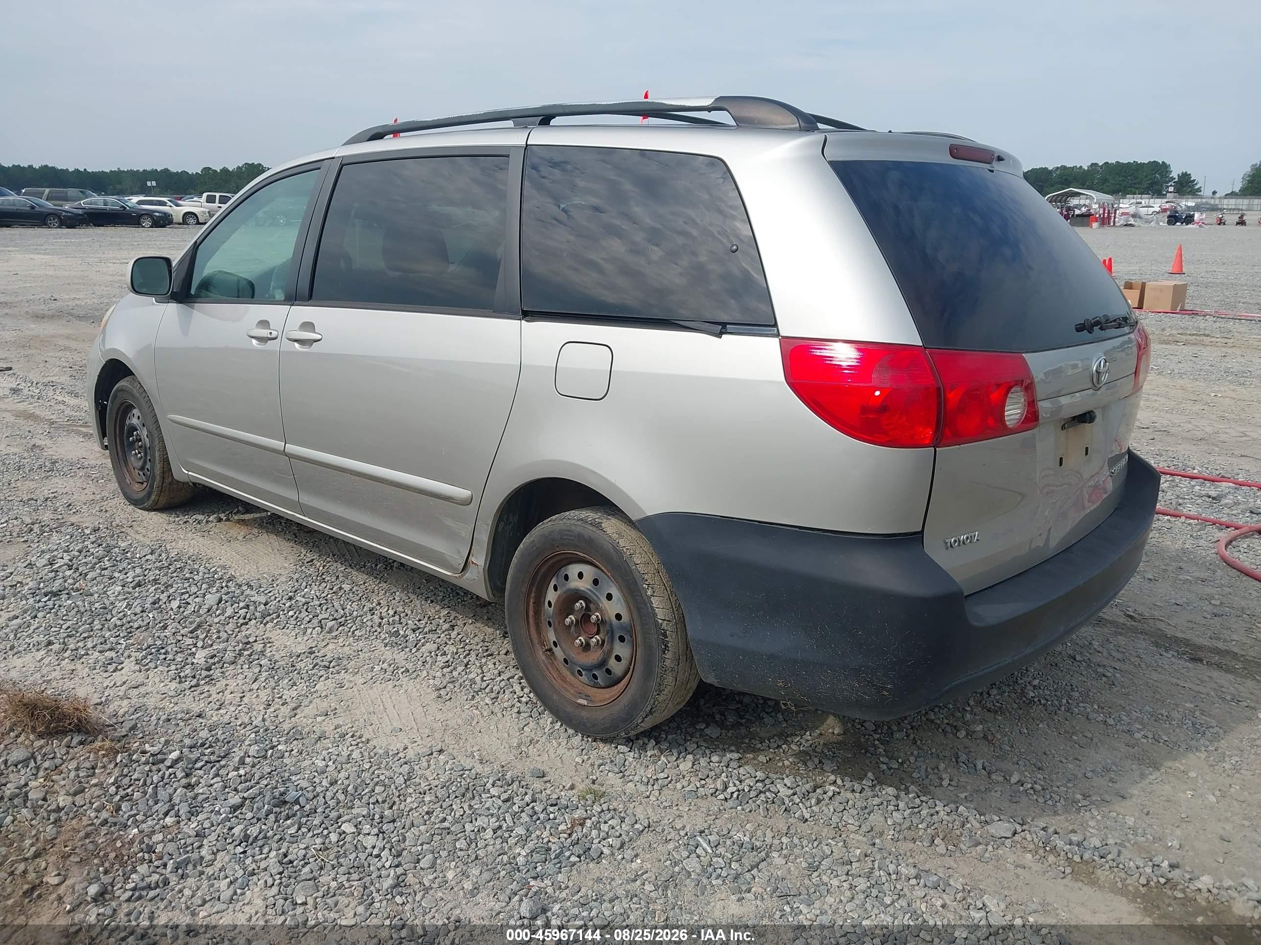 2007 Toyota Sienna Xle Silver vin: 5TDZK22C07S052269