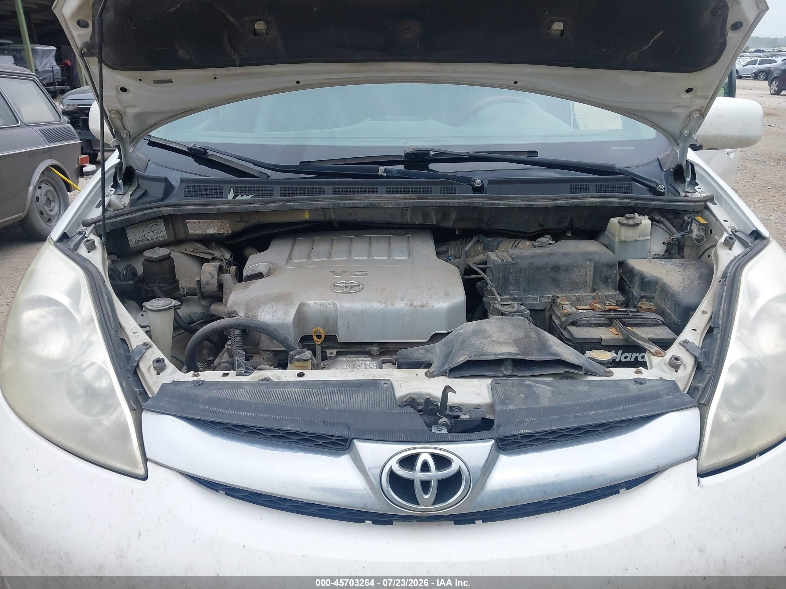 2008 Toyota Sienna Limited White vin: 5TDZK22C08S123956