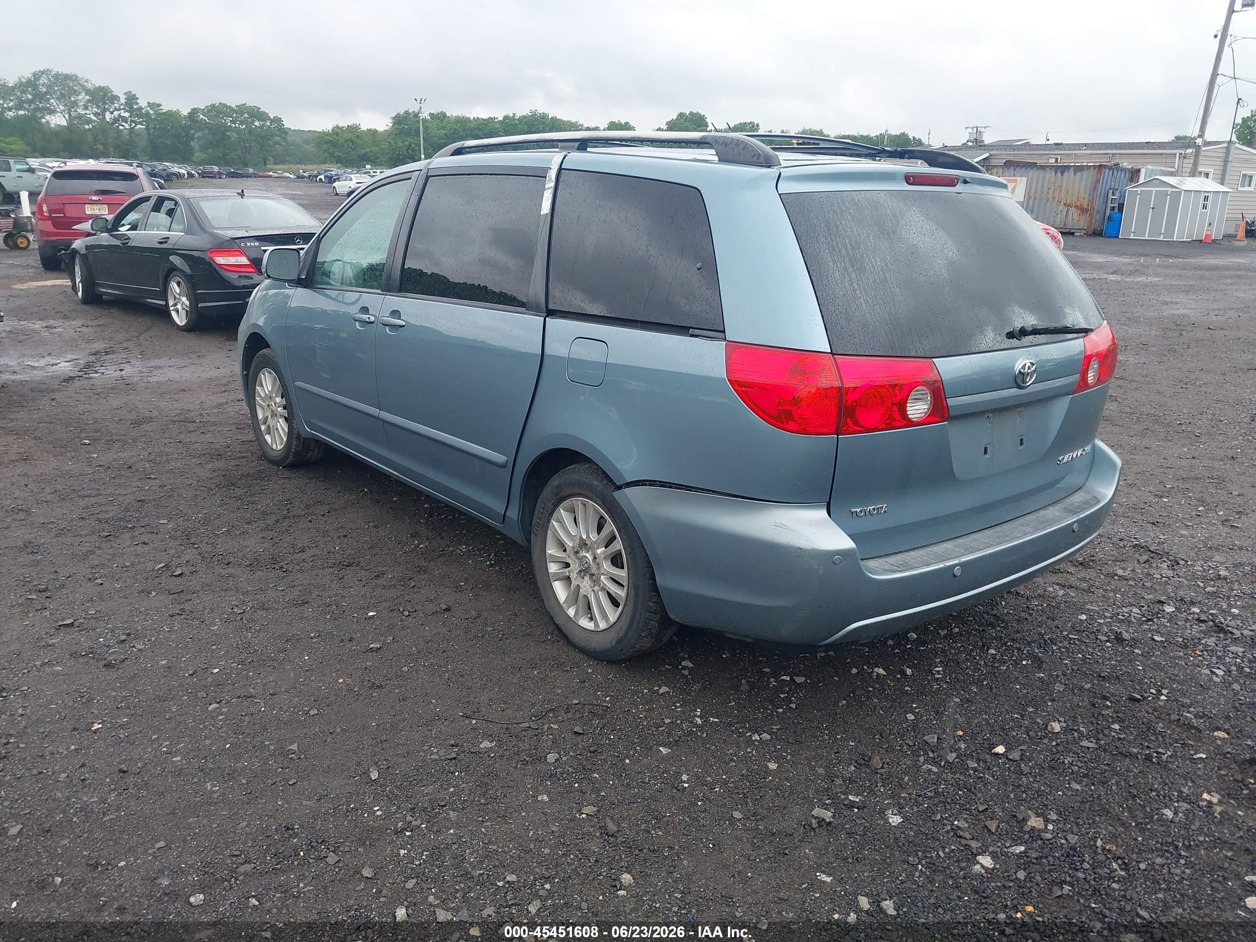 2008 Toyota Sienna Xle Blue vin: 5TDZK22C08S205220
