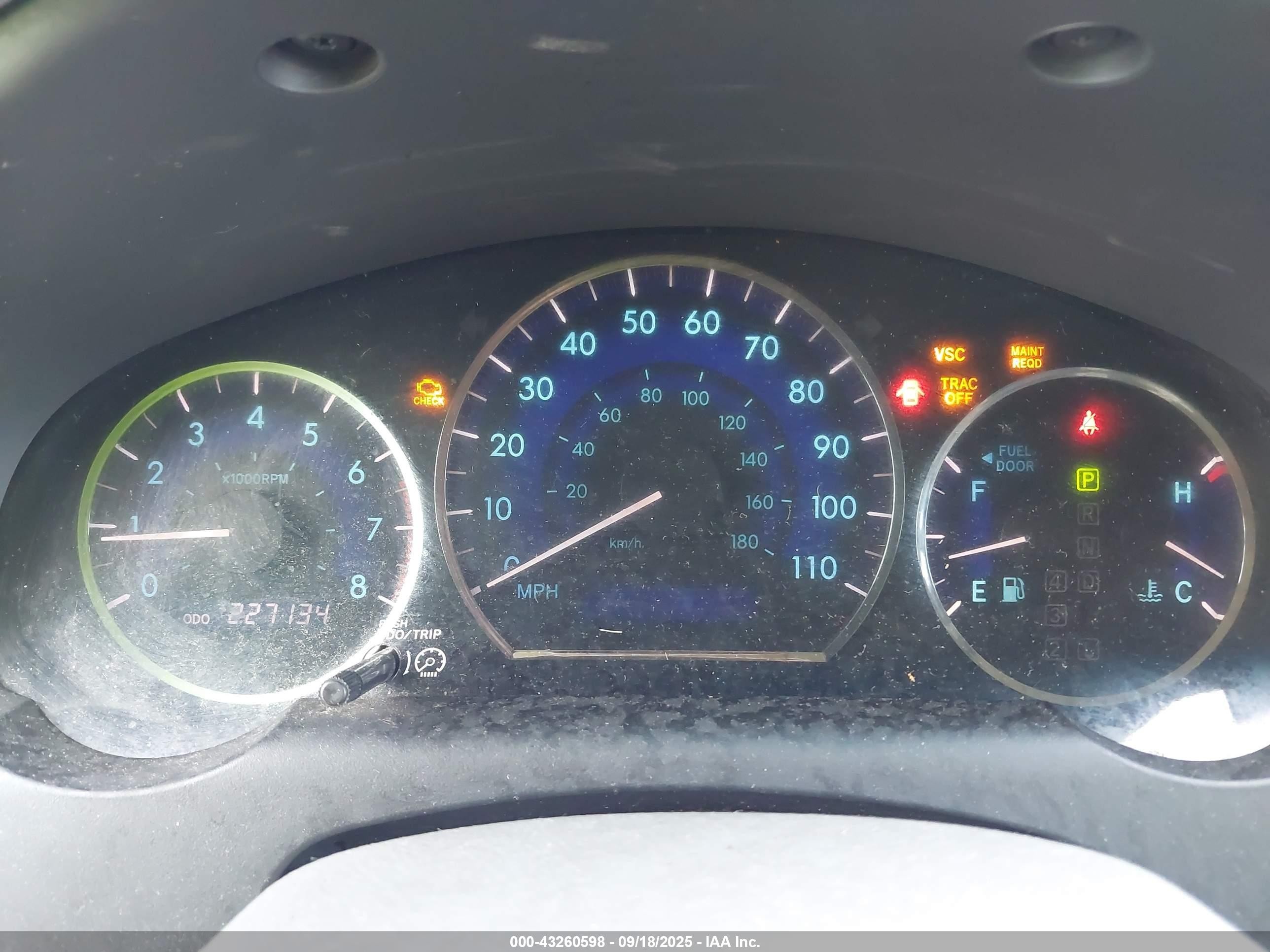 2008 Toyota Sienna   Серый vin: 5TDZK22C18S138014