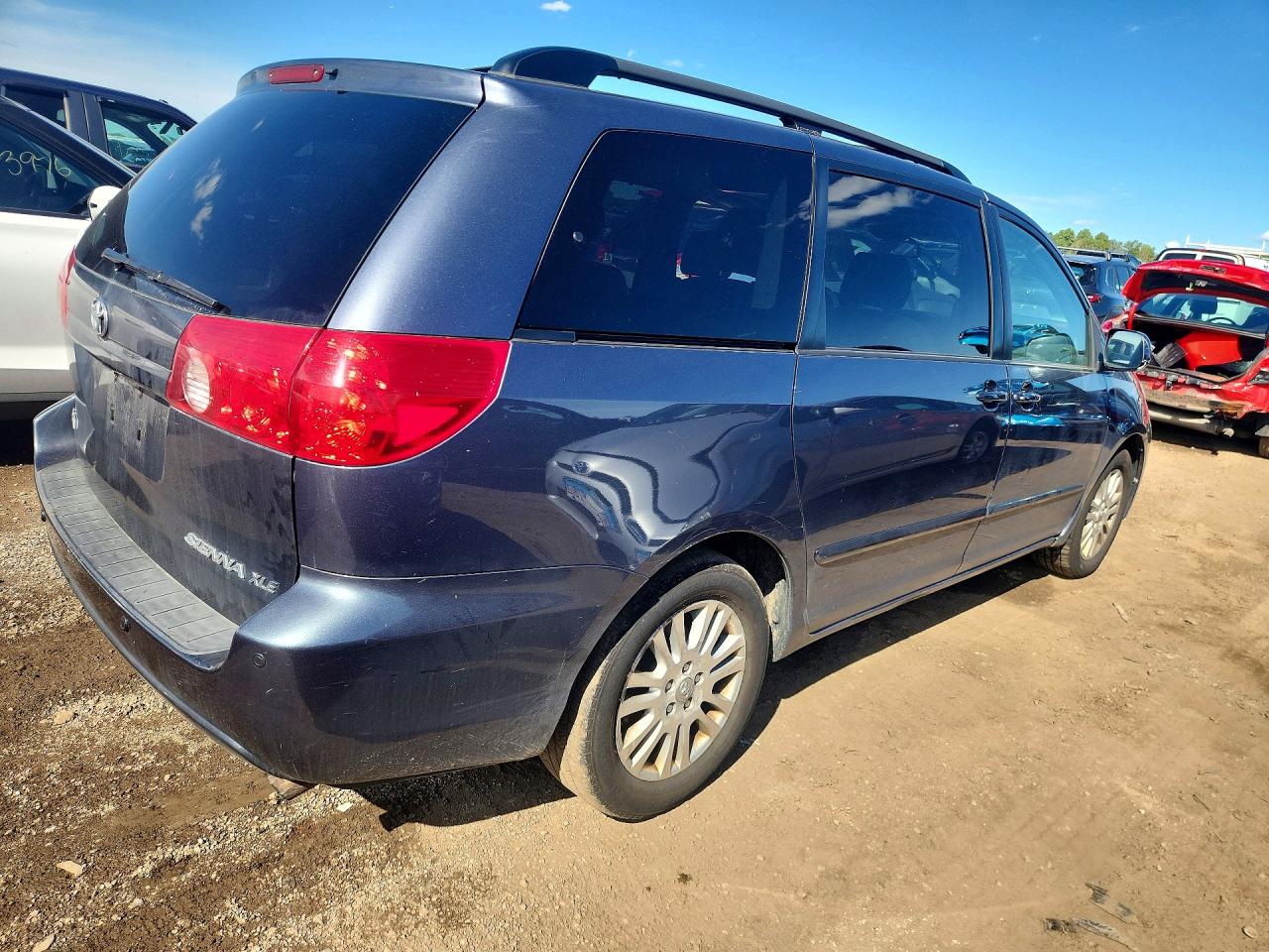 2008 Toyota Sienna Xle Blue vin: 5TDZK22C18S176715