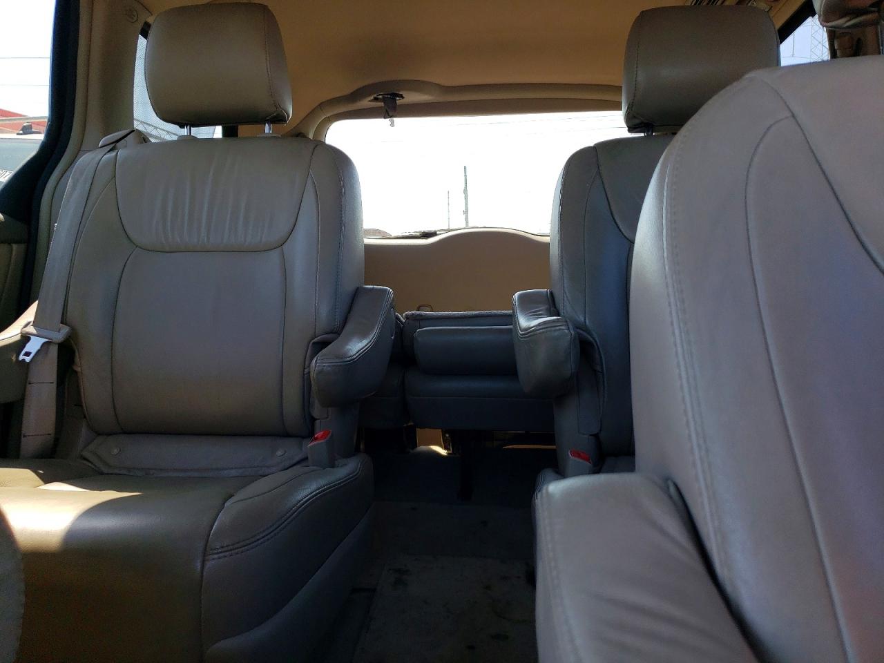 2008 Toyota Sienna Xle Tan vin: 5TDZK22C18S205372