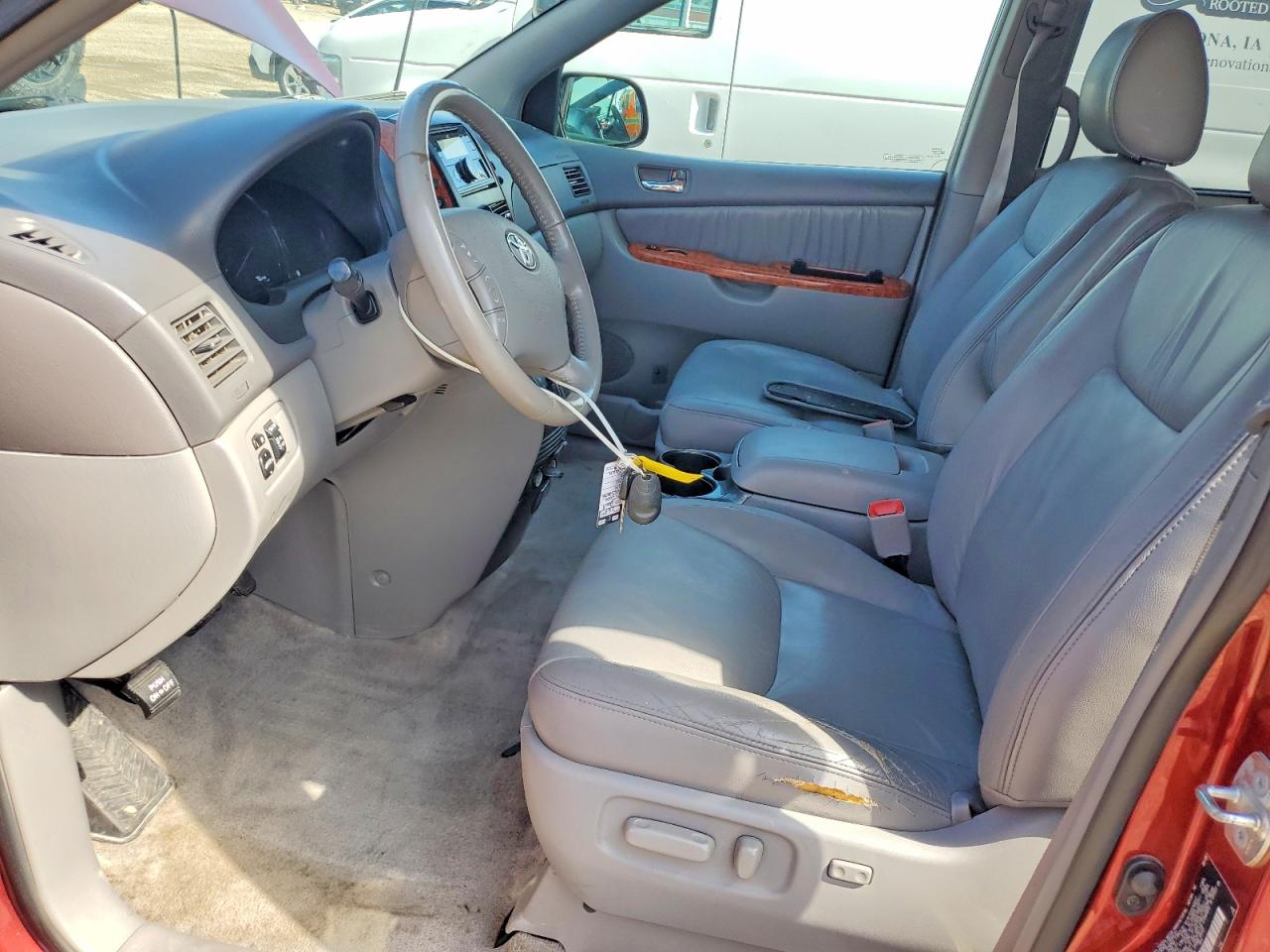 2009 Toyota Sienna Xle Maroon vin: 5TDZK22C19S234288