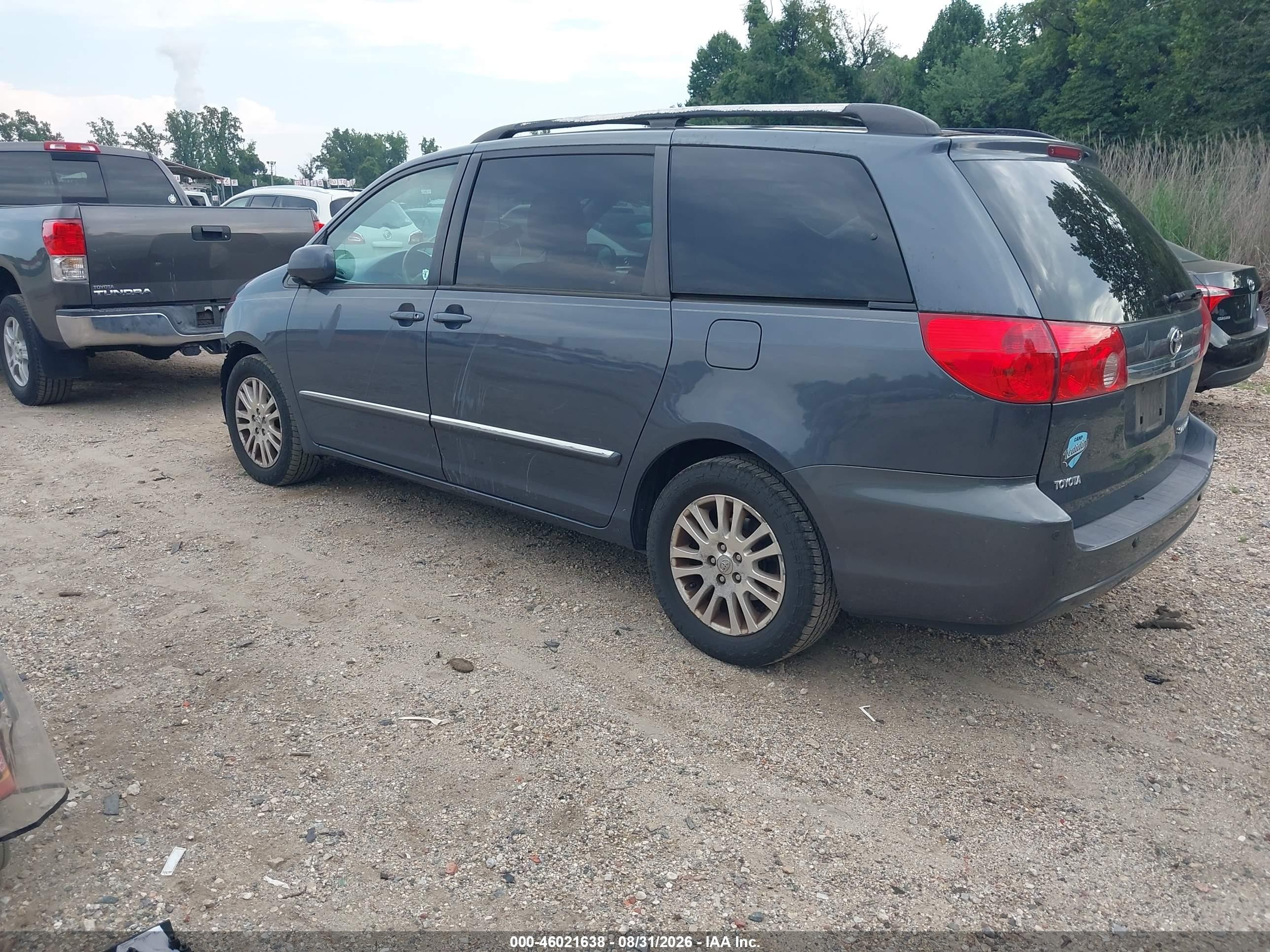 2009 Toyota Sienna Limited Gray vin: 5TDZK22C19S235795