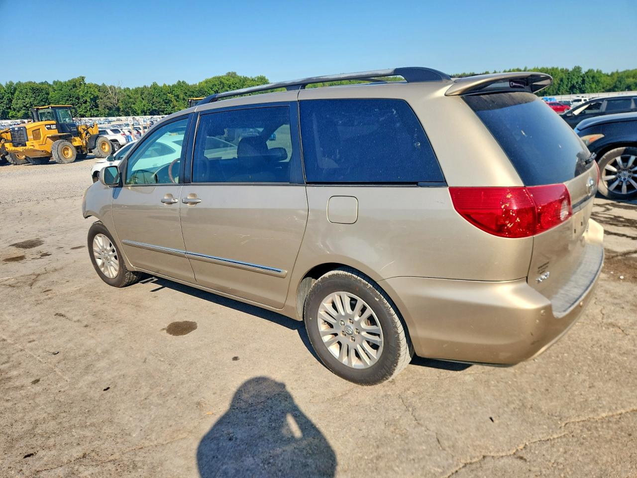 2009 Toyota Sienna Limited Gold vin: 5TDZK22C19S248952