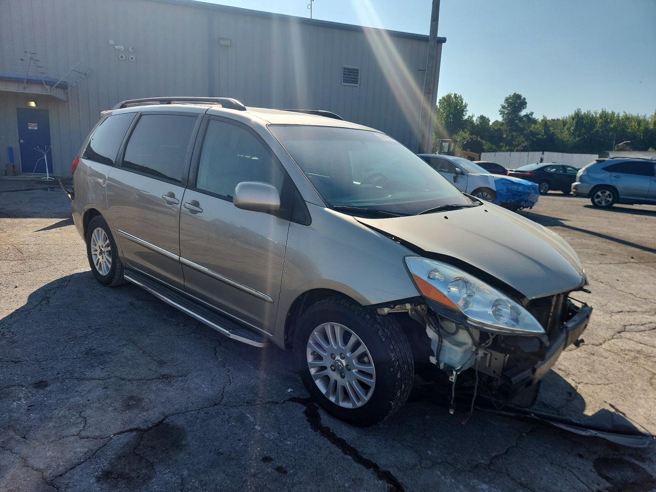 2009 Toyota Sienna Limited Gold vin: 5TDZK22C19S248952