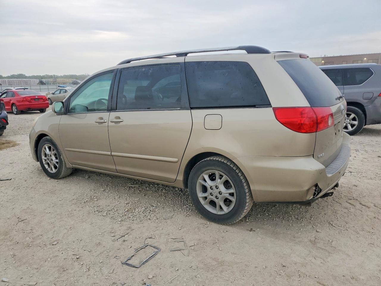 2008 Toyota Sienna Xle Желто-коричневый vin: 5TDZK22C28S178652