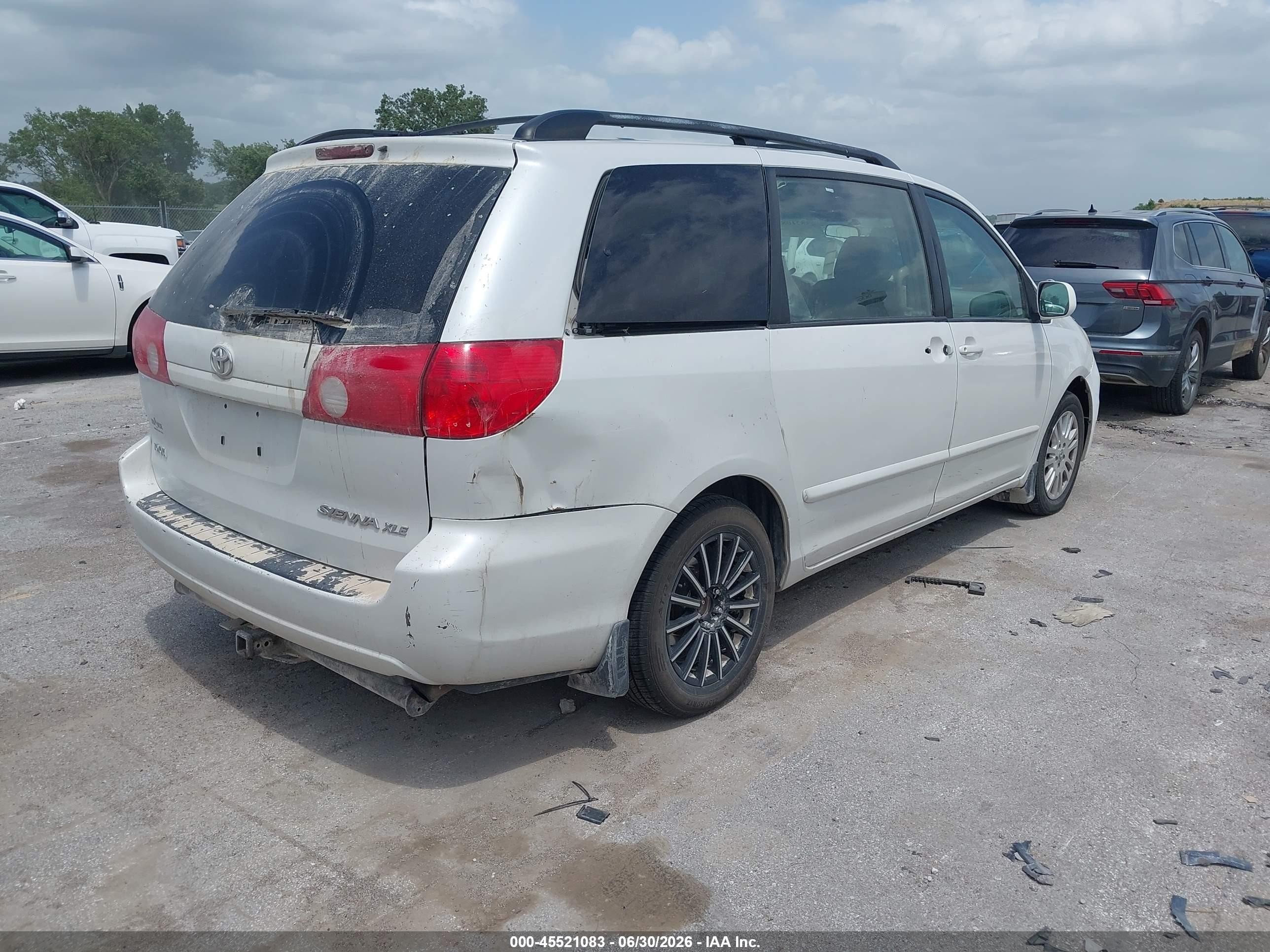 2008 Toyota Sienna Xle Белый vin: 5TDZK22C28S179767