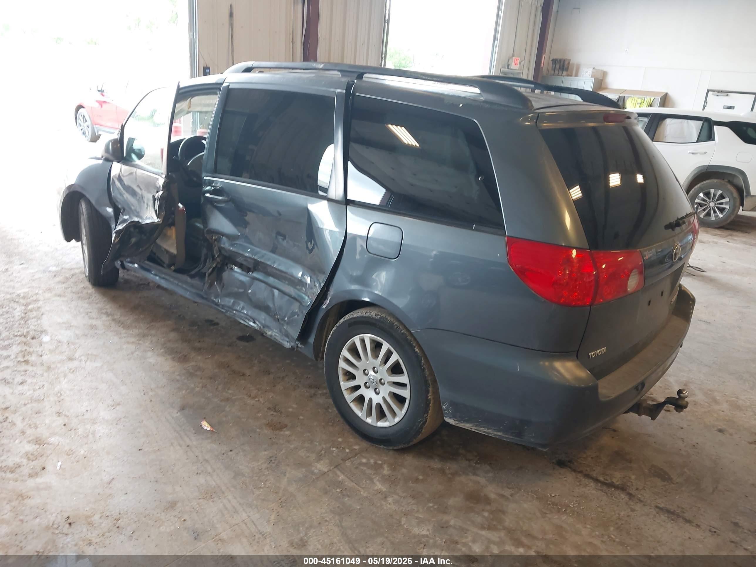 2008 Toyota Sienna Xle/xle Limited Gray vin: 5TDZK22C28S185214