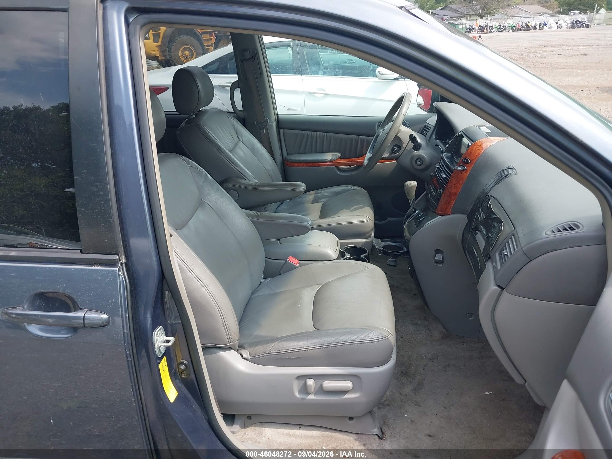 2008 Toyota Sienna Xle Blue vin: 5TDZK22C28S189506
