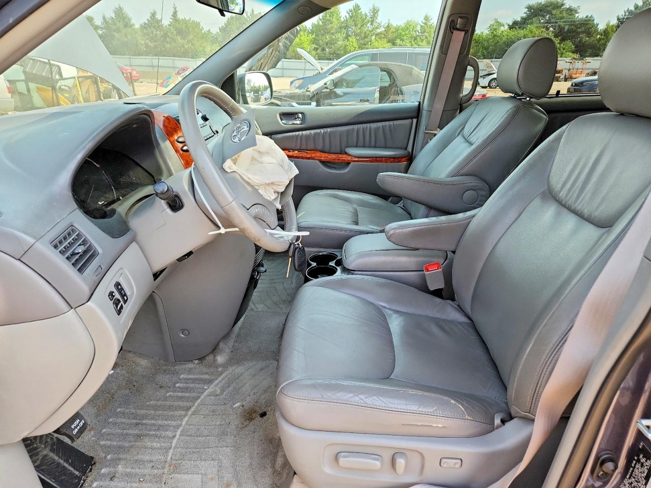 2008 Toyota Sienna Xle Gray vin: 5TDZK22C28S200956