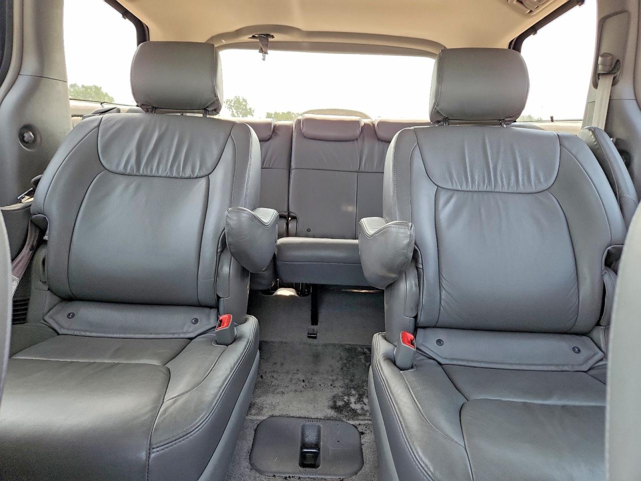 2008 Toyota Sienna Xle Gray vin: 5TDZK22C28S200956