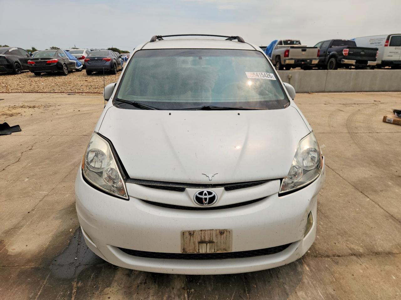 2008 Toyota Sienna Xle White vin: 5TDZK22C28S220351