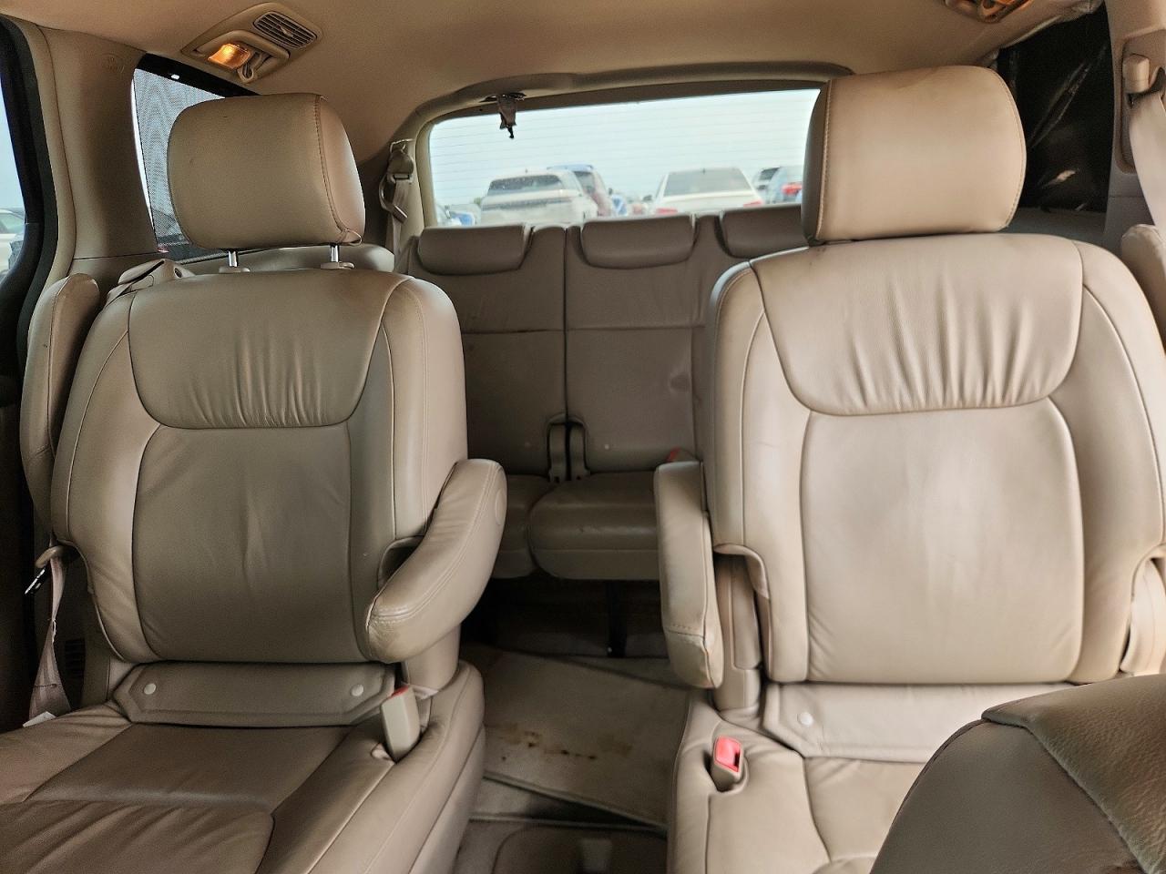 2008 Toyota Sienna Xle White vin: 5TDZK22C28S220351