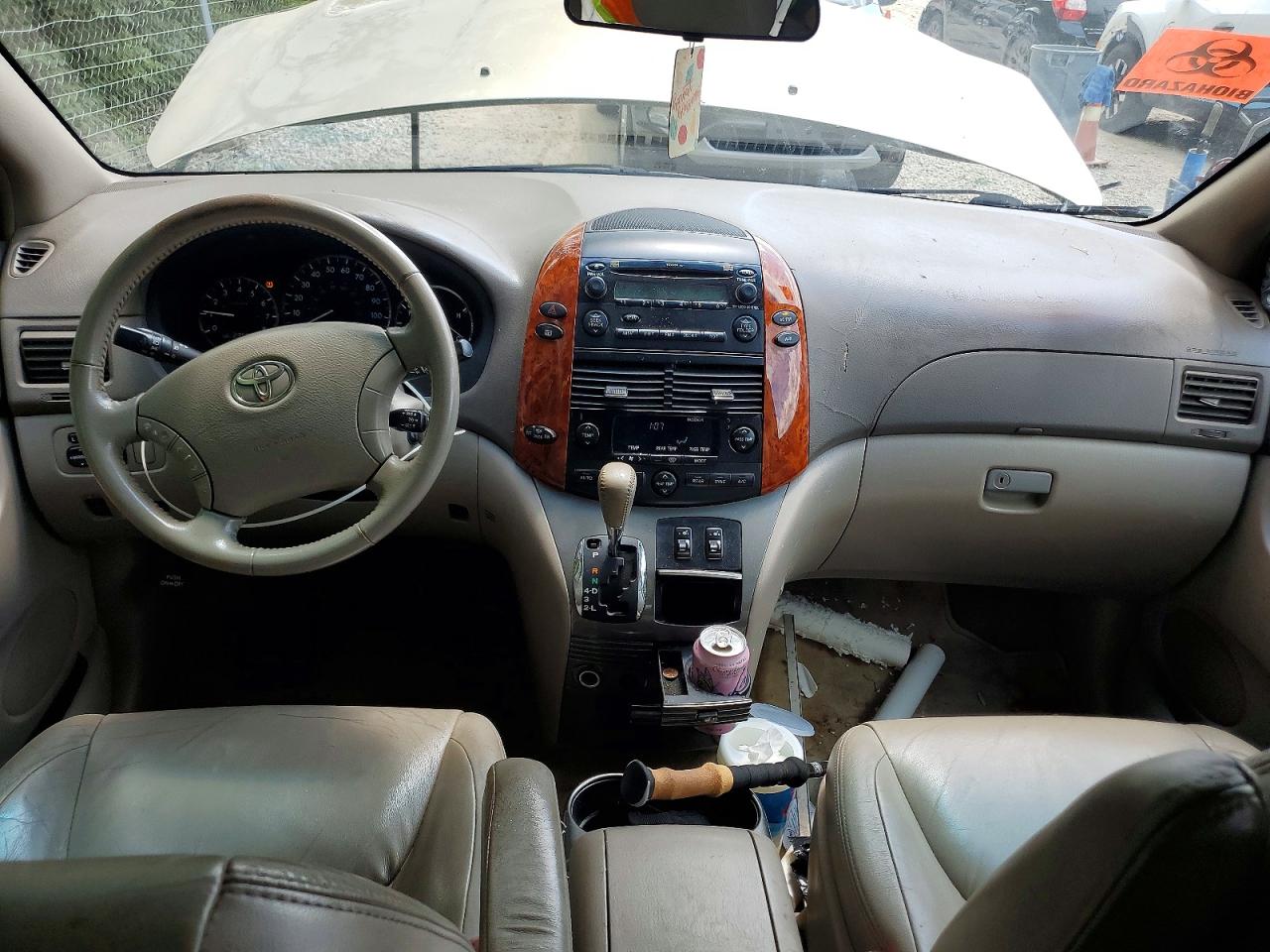 2009 Toyota Sienna Xle Gold vin: 5TDZK22C29S230041