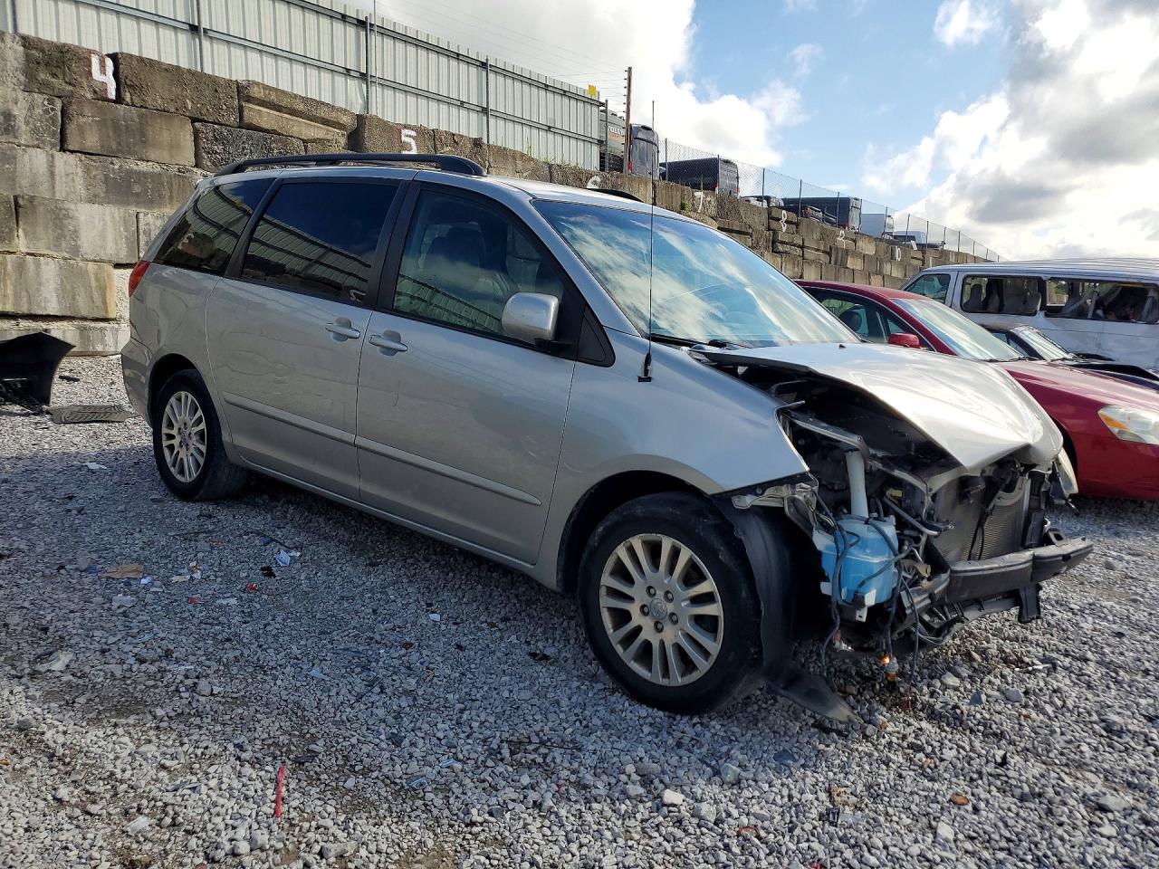 2009 Toyota Sienna Xle Серый vin: 5TDZK22C29S281796