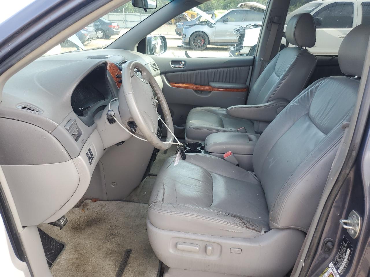 2007 Toyota Sienna Xle 7-passenger Серый vin: 5TDZK22C37S029357