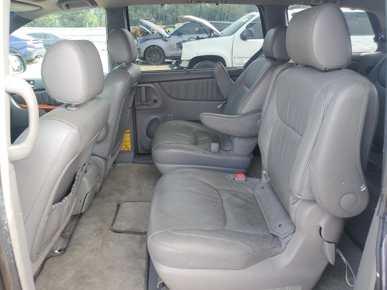 2007 Toyota Sienna Xle 7-passenger Серый vin: 5TDZK22C37S029357