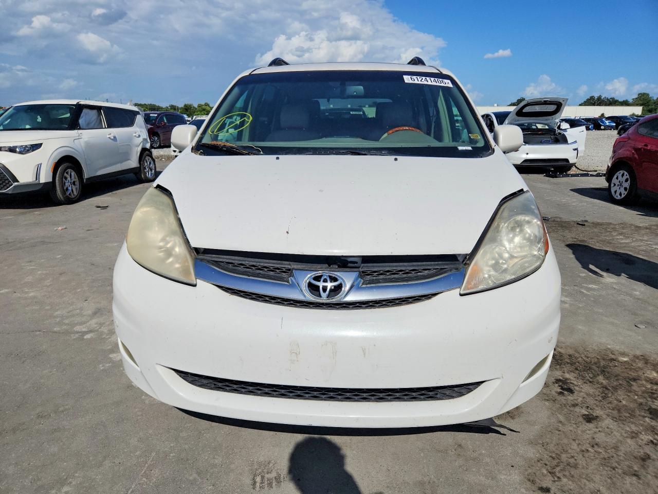 2007 Toyota Sienna Xle Limited 7-passenger White vin: 5TDZK22C37S095150