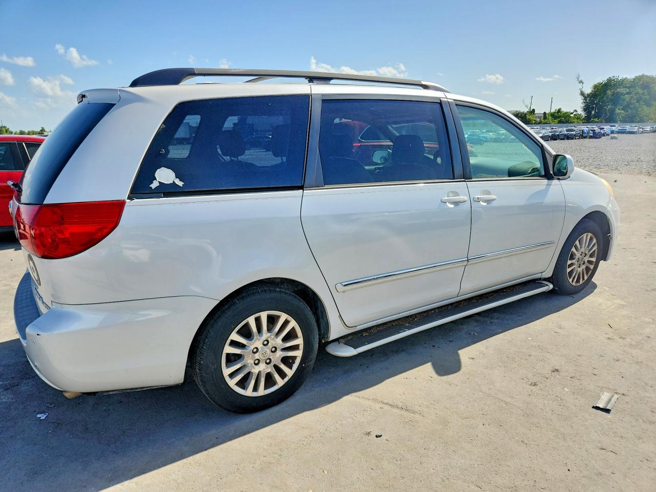 2007 Toyota Sienna Xle Limited 7-passenger White vin: 5TDZK22C37S095150