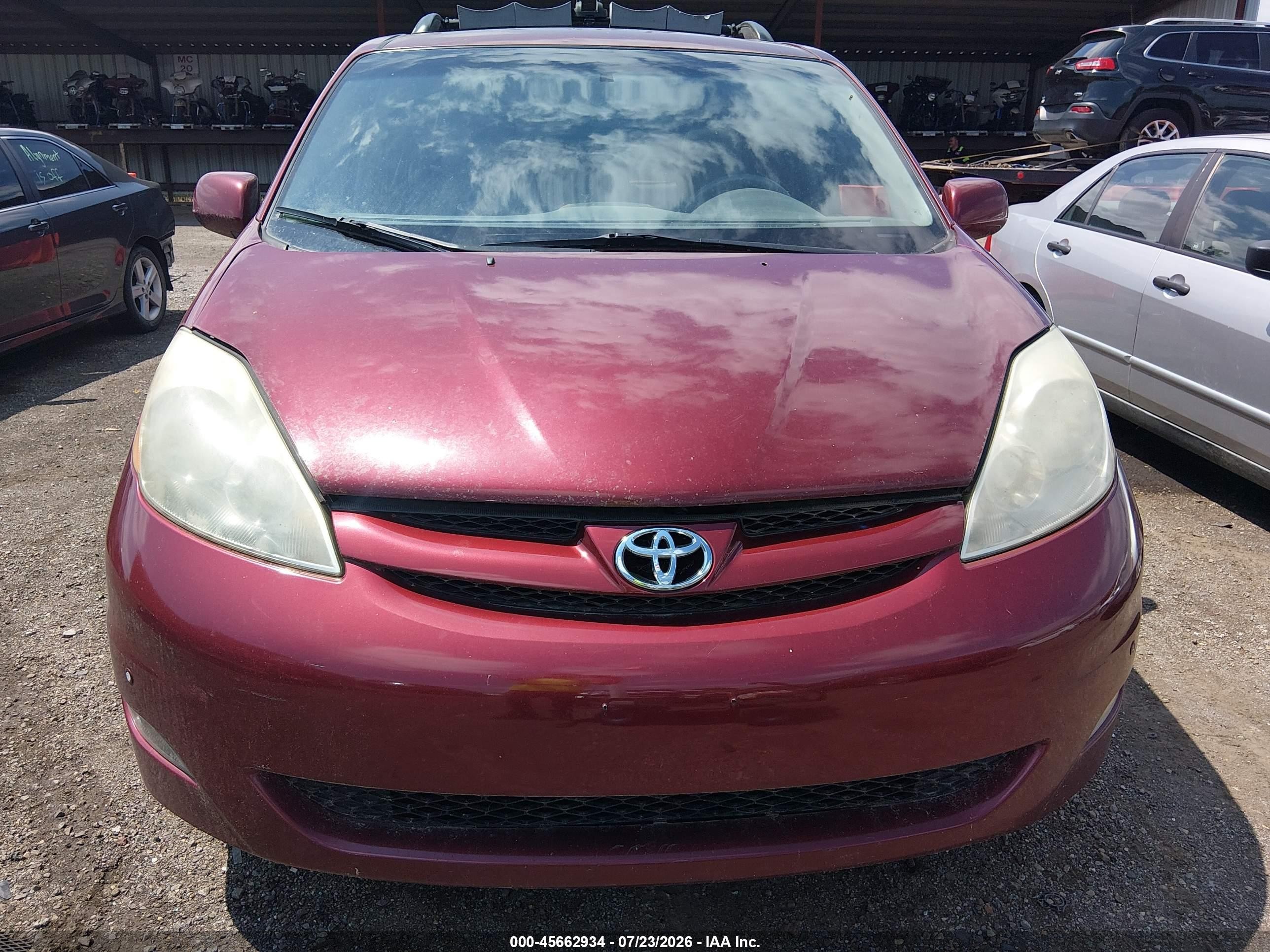 2009 Toyota Sienna Xle Red vin: 5TDZK22C39S241386