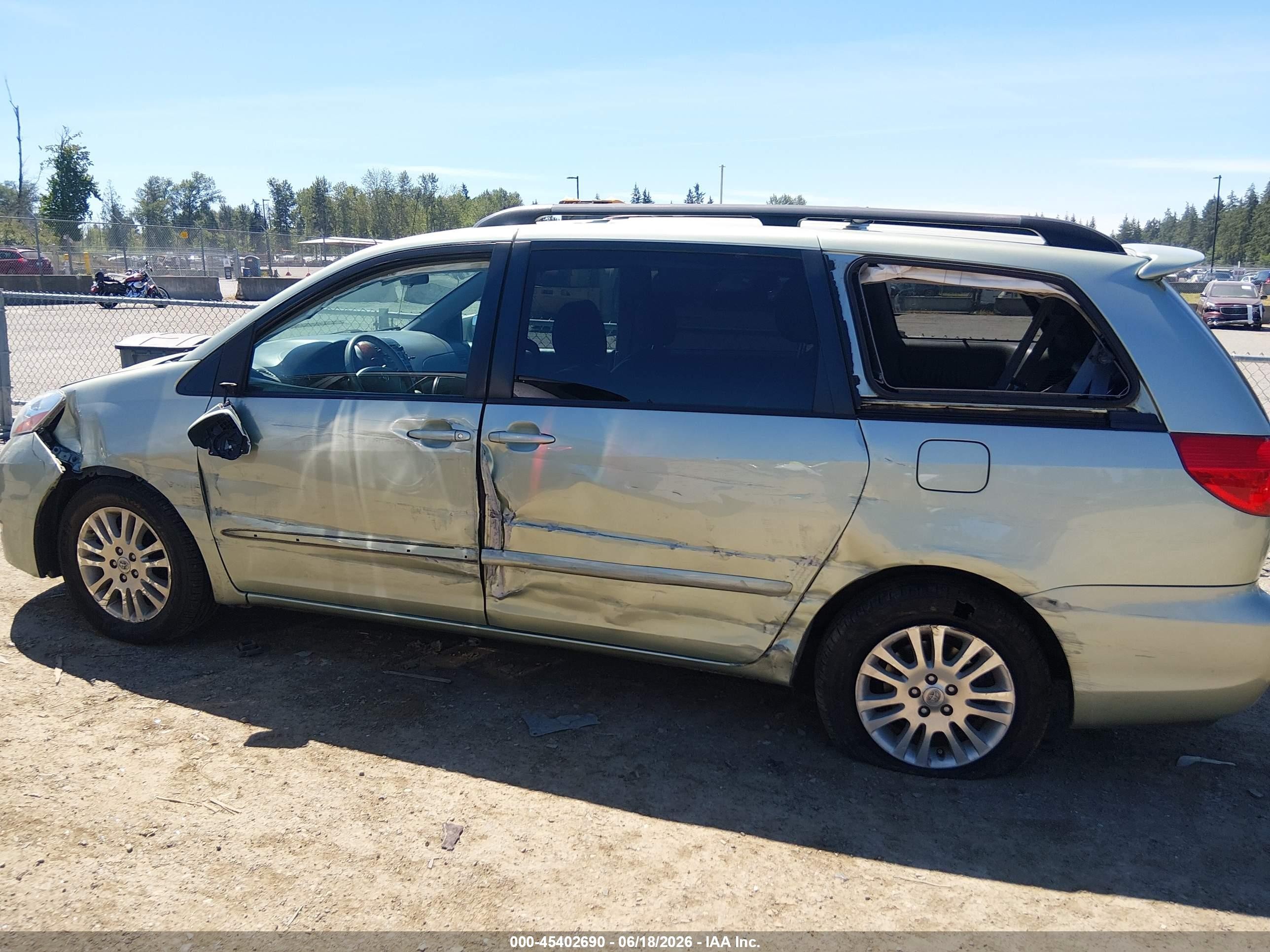 2009 Toyota Sienna Xle Green vin: 5TDZK22C39S261332
