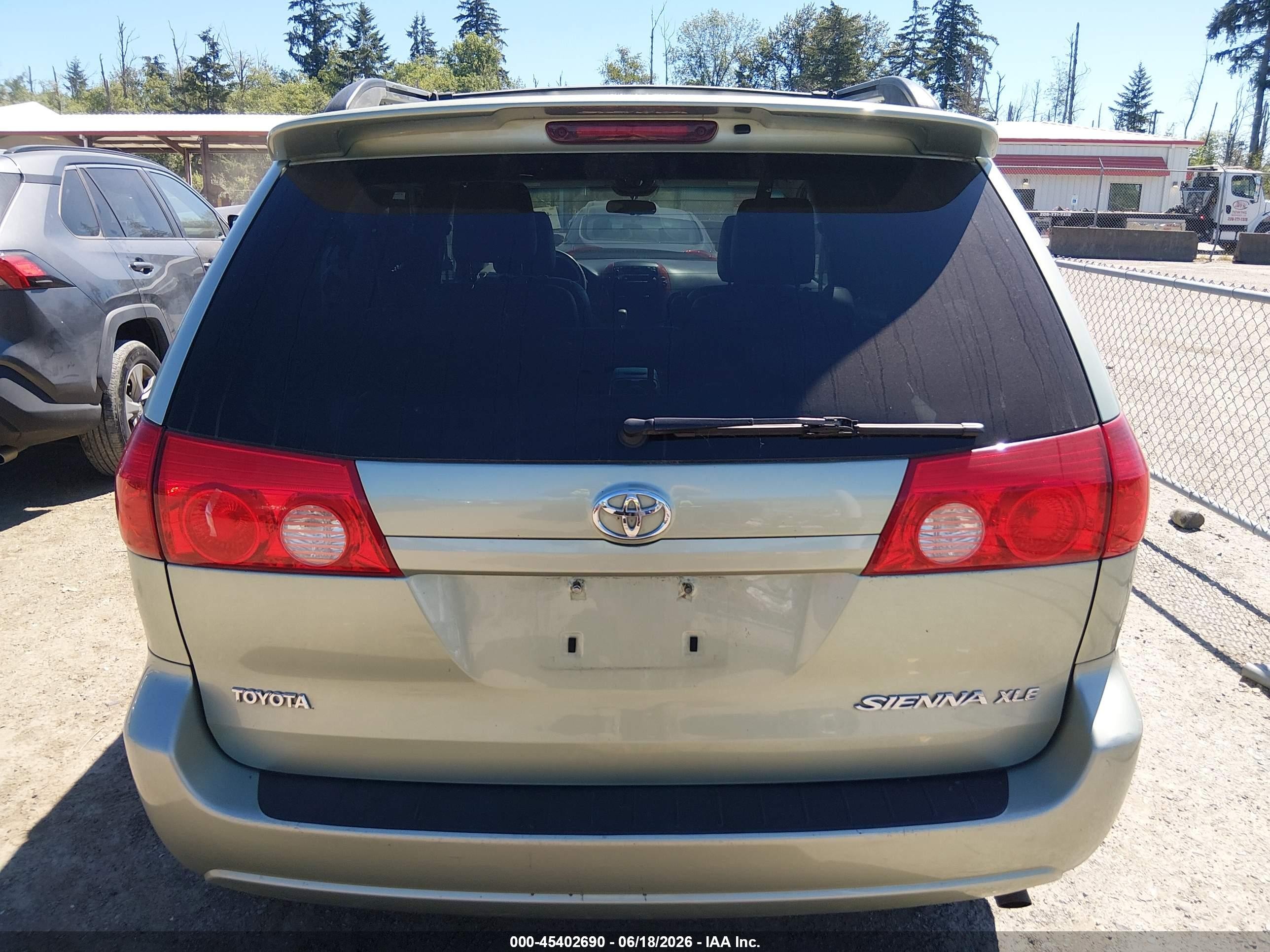 2009 Toyota Sienna Xle Green vin: 5TDZK22C39S261332