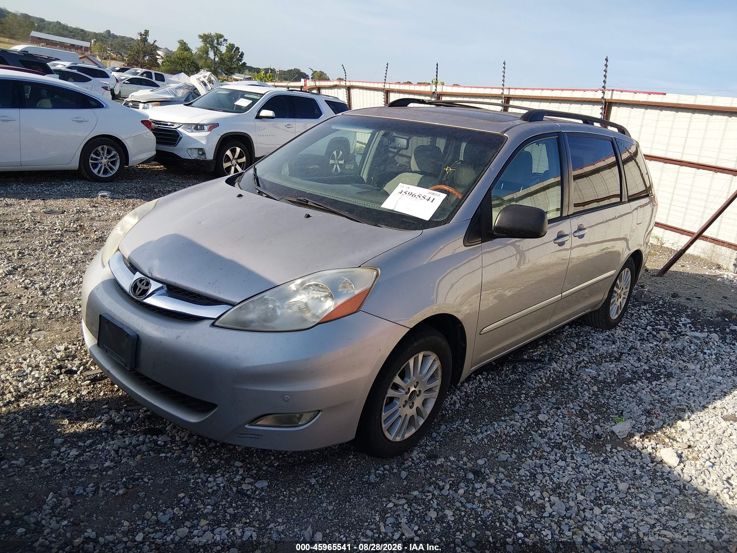 2009 Toyota Sienna Limited Silver vin: 5TDZK22C39S264974