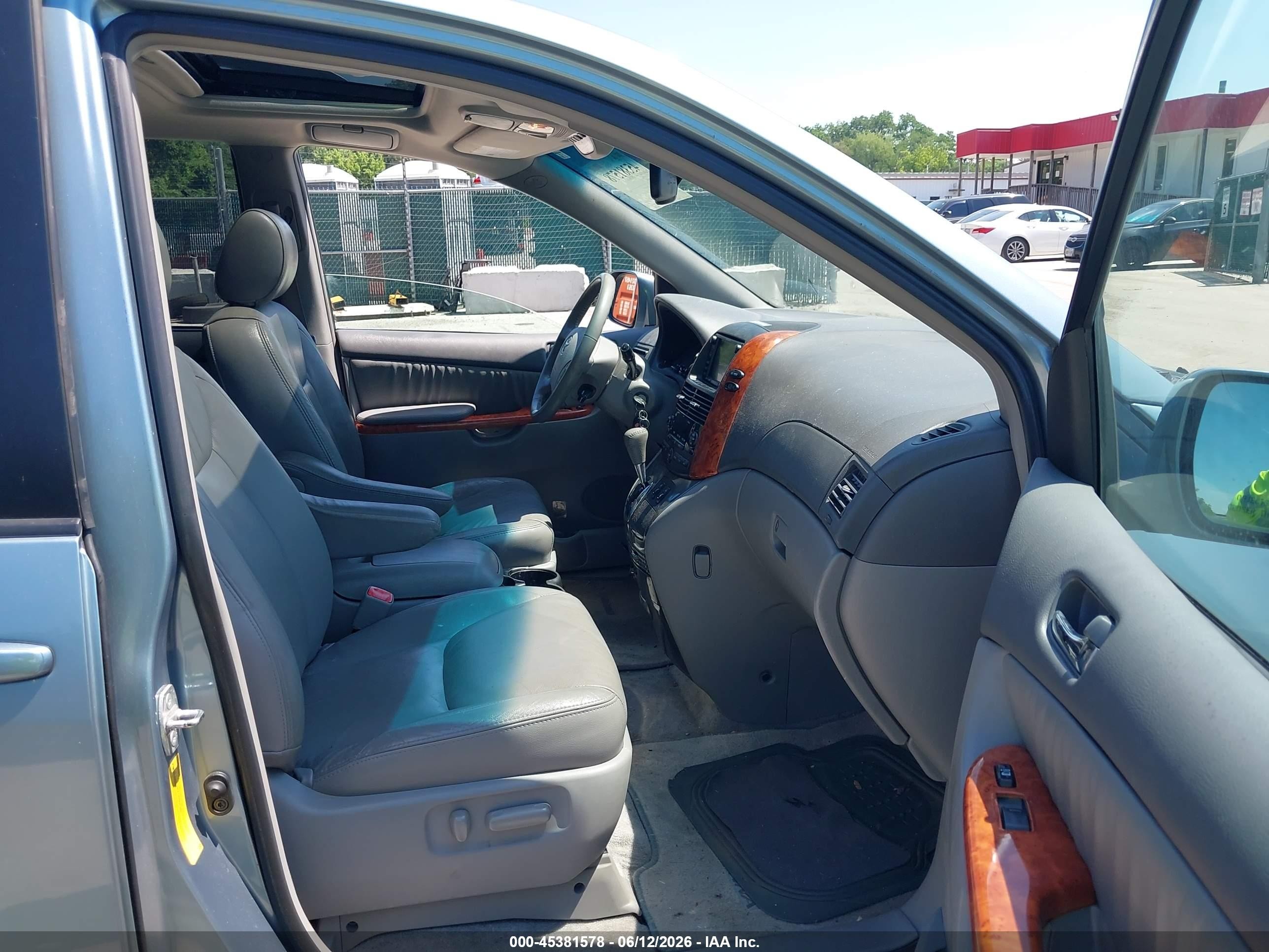 2007 Toyota Sienna Xle Серый vin: 5TDZK22C47S022837
