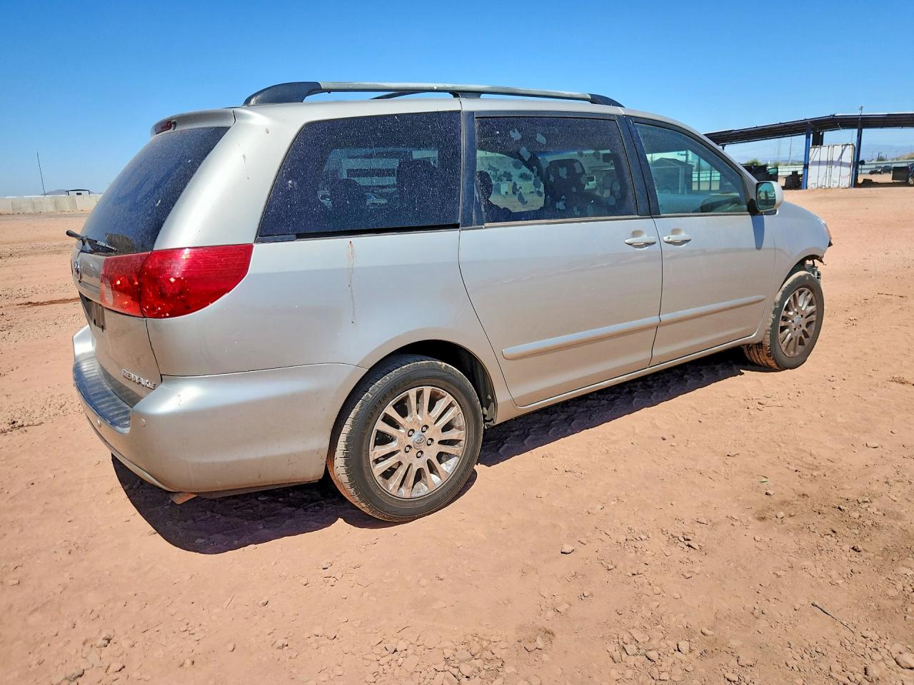 2007 Toyota Sienna Xle 7-passenger Серебряный vin: 5TDZK22C47S098946