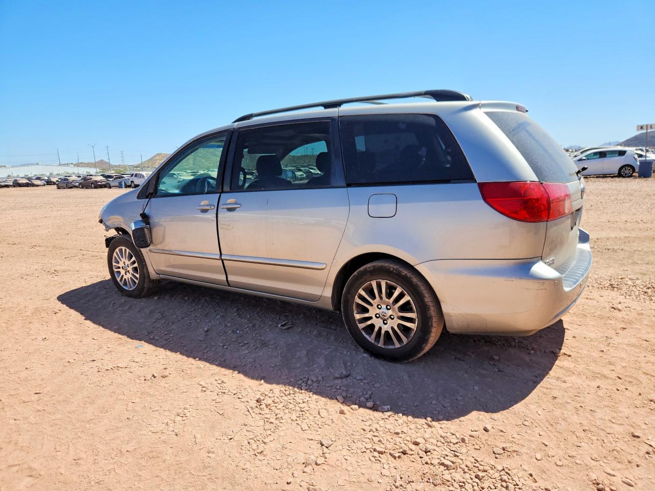 2007 Toyota Sienna Xle 7-passenger Серебряный vin: 5TDZK22C47S098946