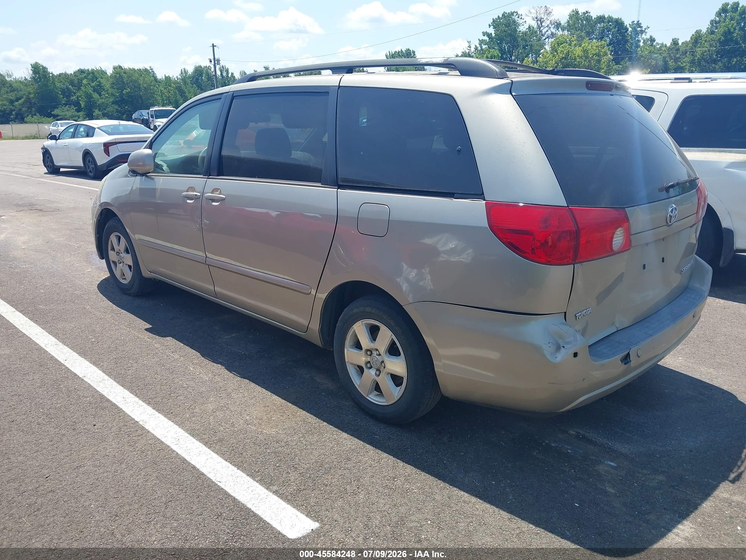 2008 Toyota Sienna Xle Beige vin: 5TDZK22C48S100647