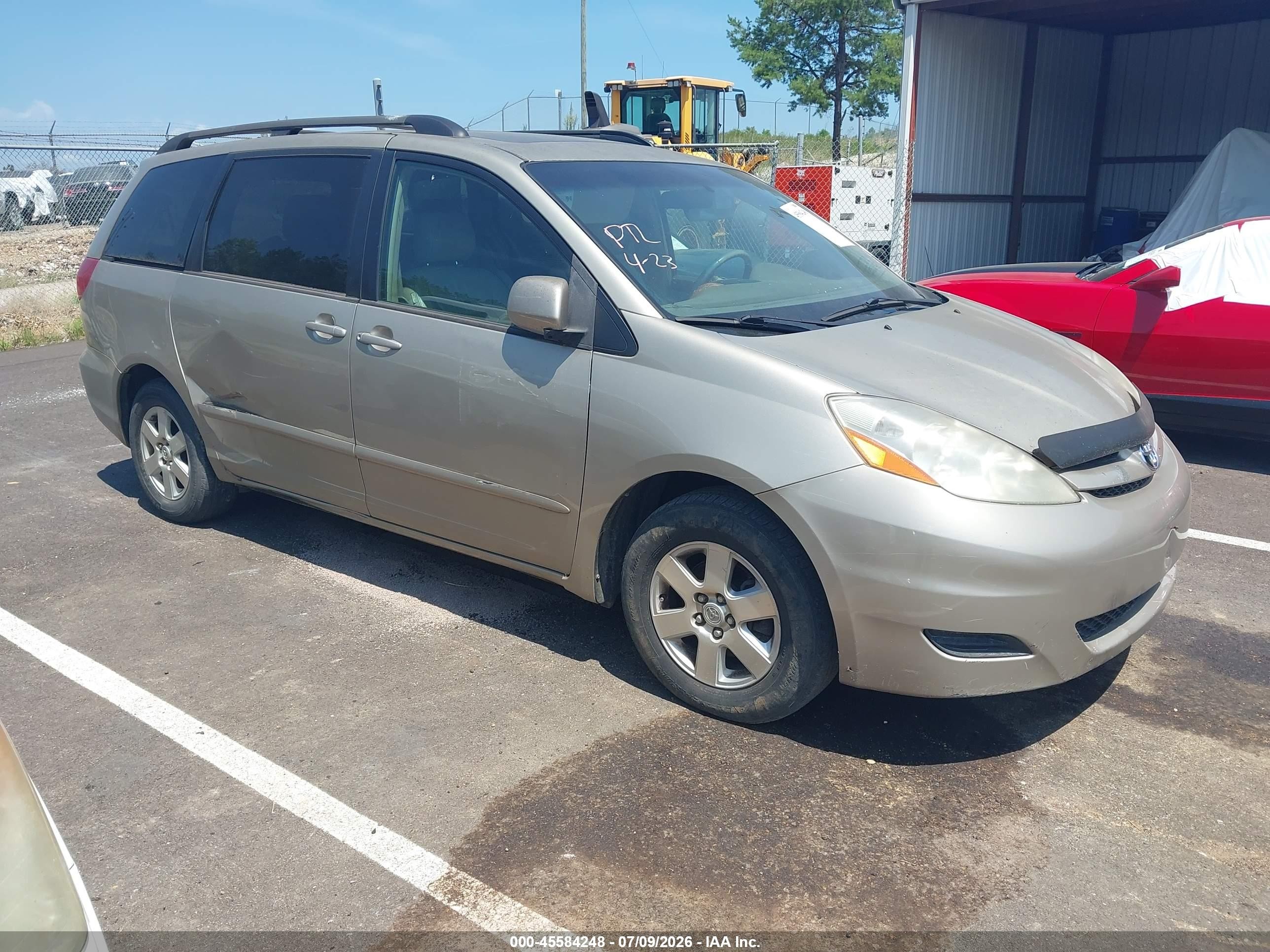 2008 Toyota Sienna Xle Beige vin: 5TDZK22C48S100647