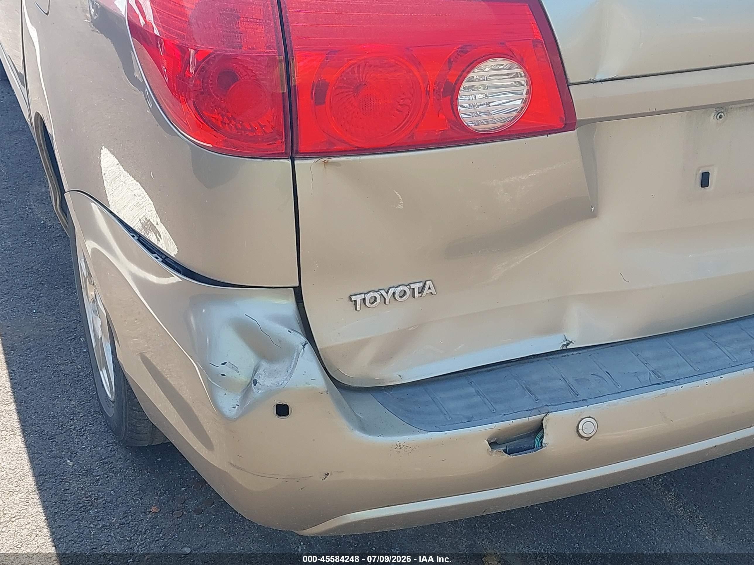2008 Toyota Sienna Xle Beige vin: 5TDZK22C48S100647