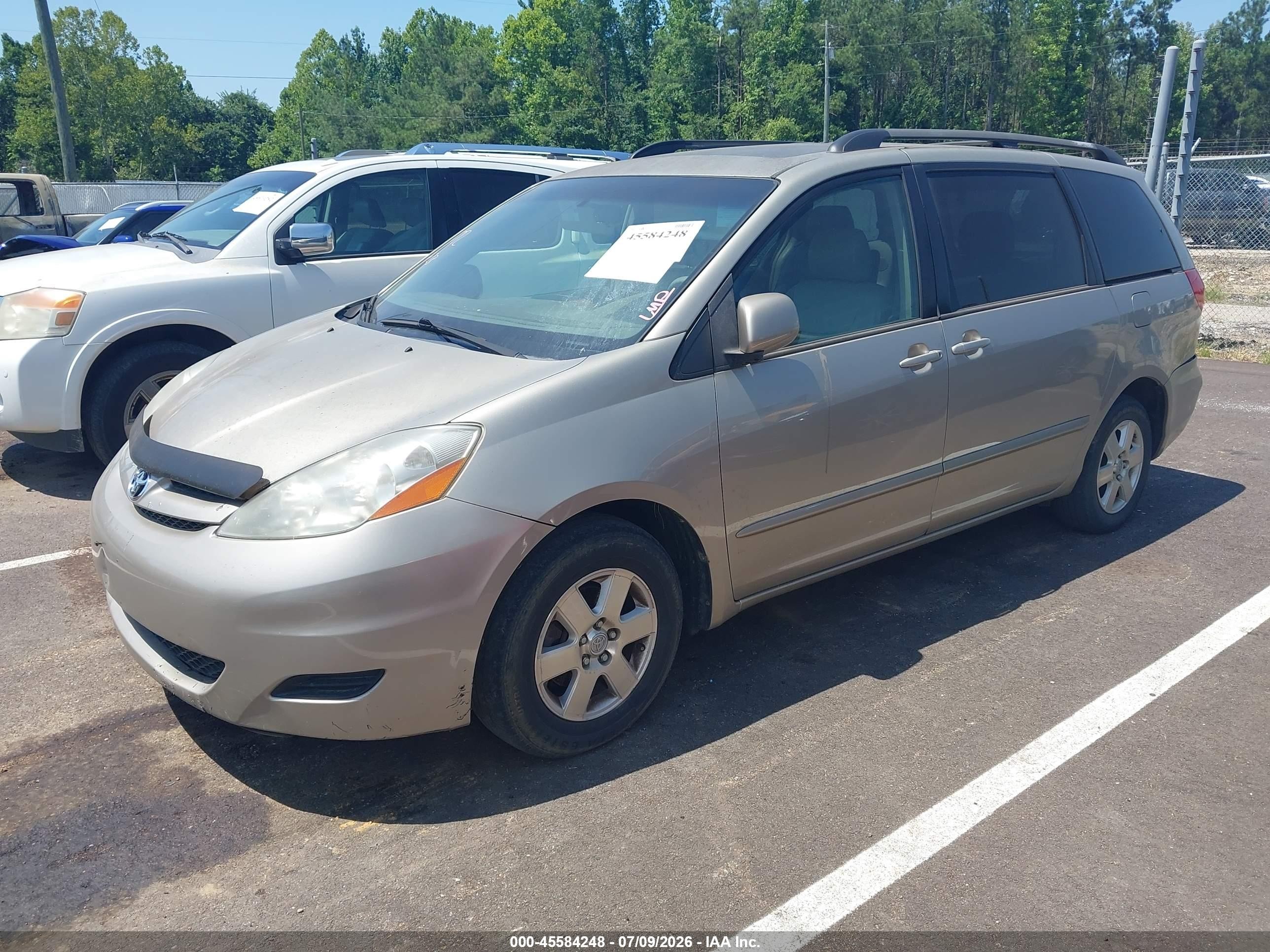 2008 Toyota Sienna Xle Beige vin: 5TDZK22C48S100647