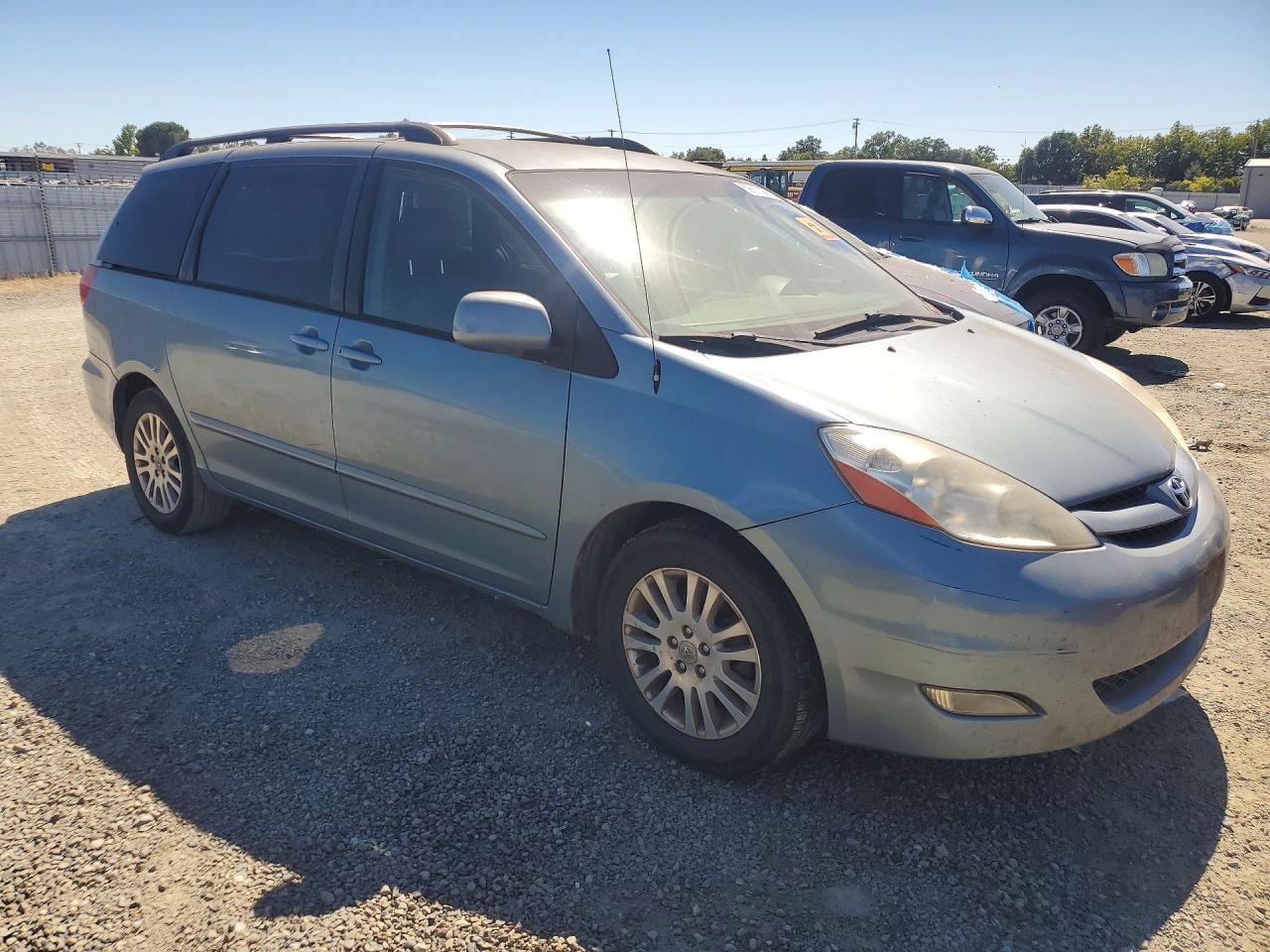 2008 Toyota Sienna Blue vin: 5TDZK22C48S152280