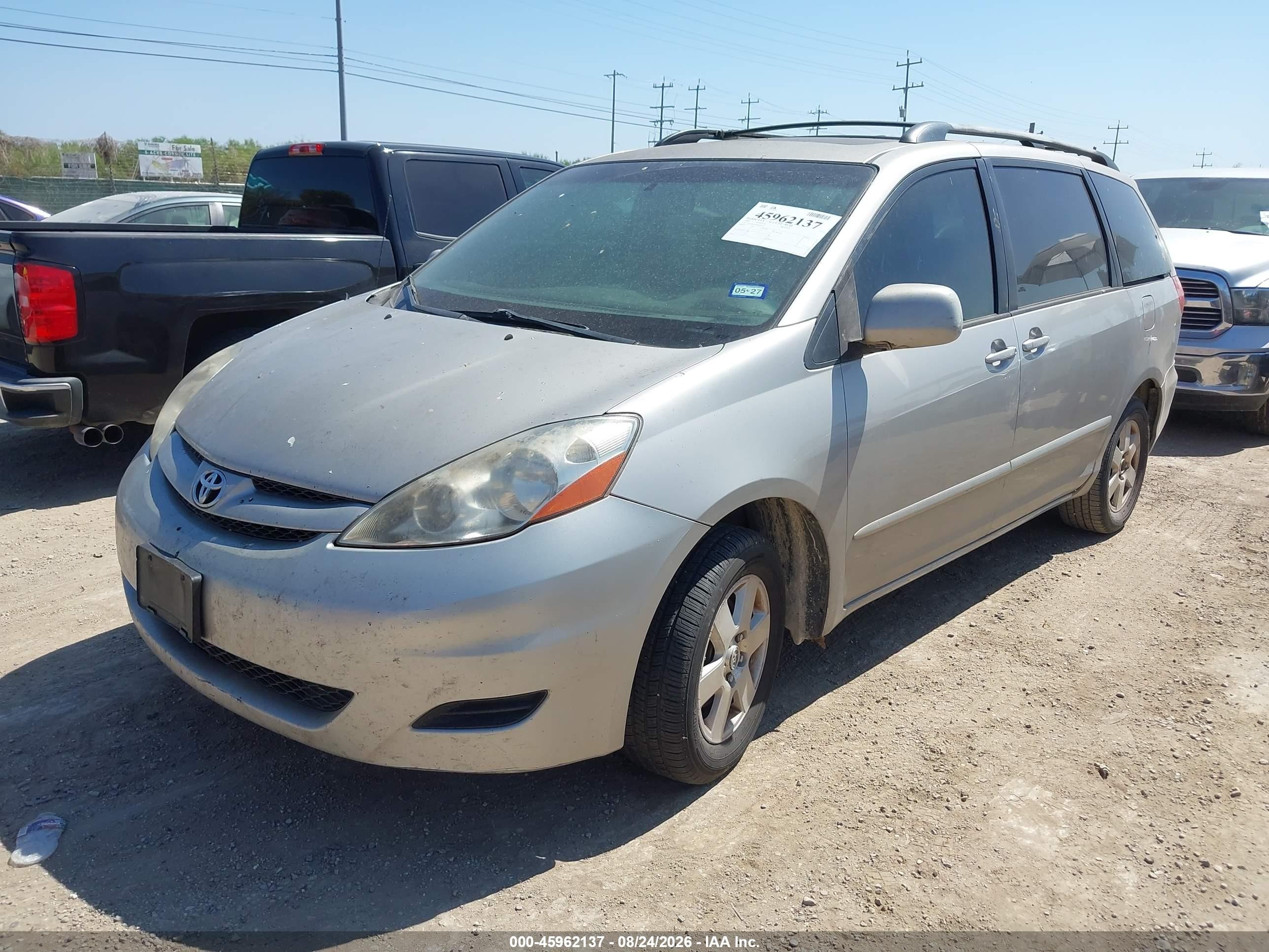 2008 Toyota Sienna Xle Silver vin: 5TDZK22C48S205253