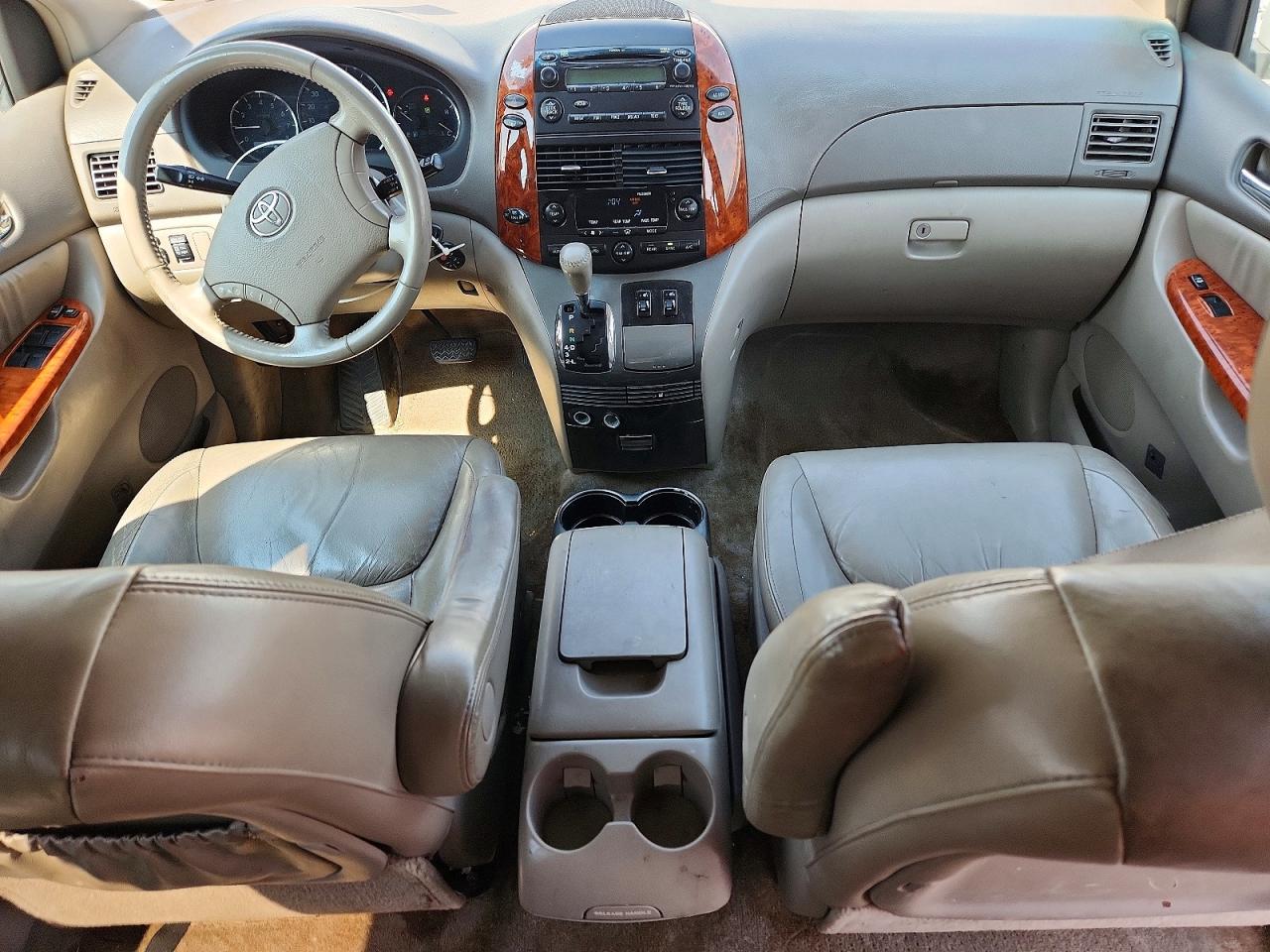 2009 Toyota Sienna Xle White vin: 5TDZK22C49S243101