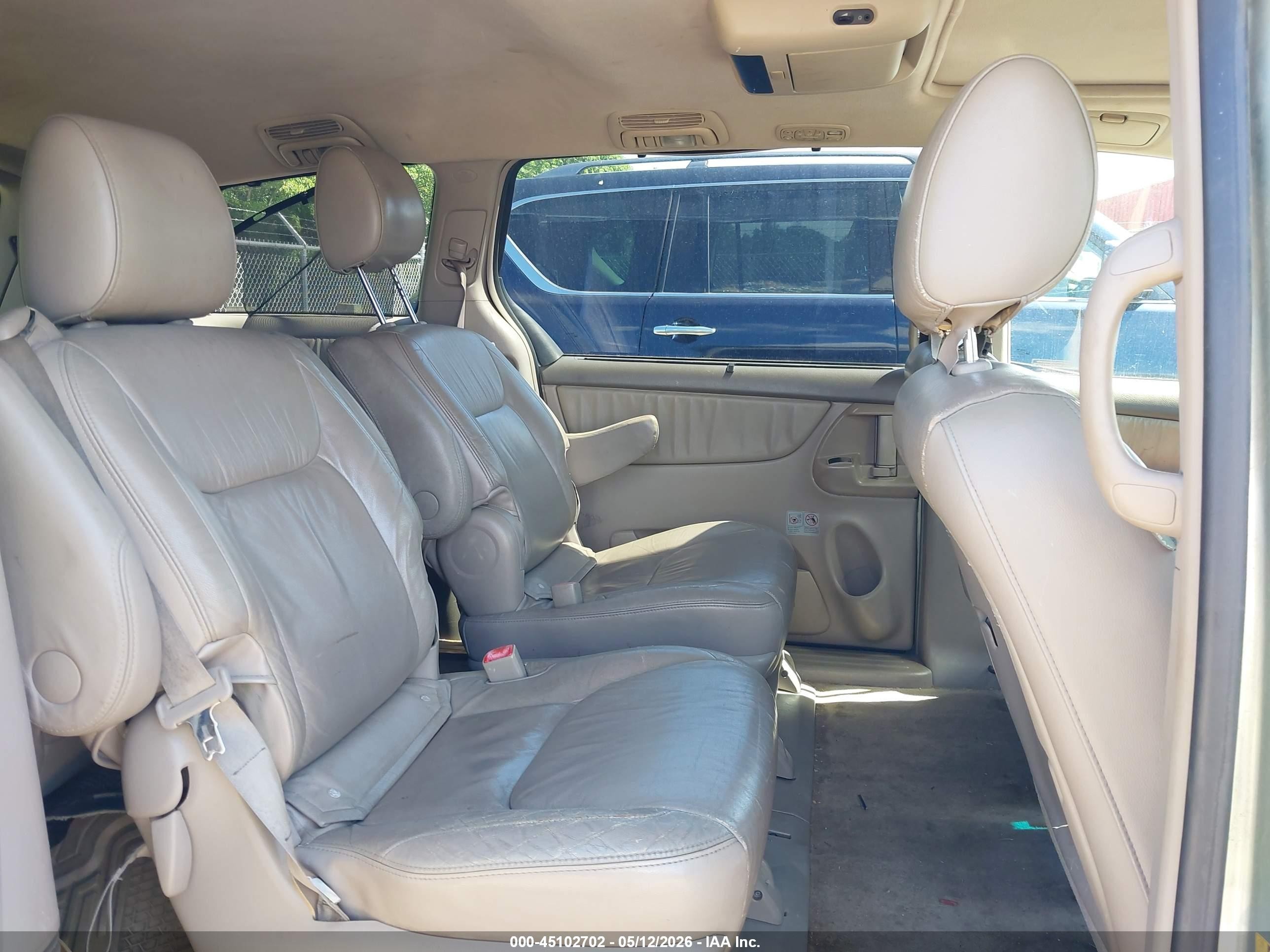 2009 Toyota Sienna Xle Green vin: 5TDZK22C49S244121