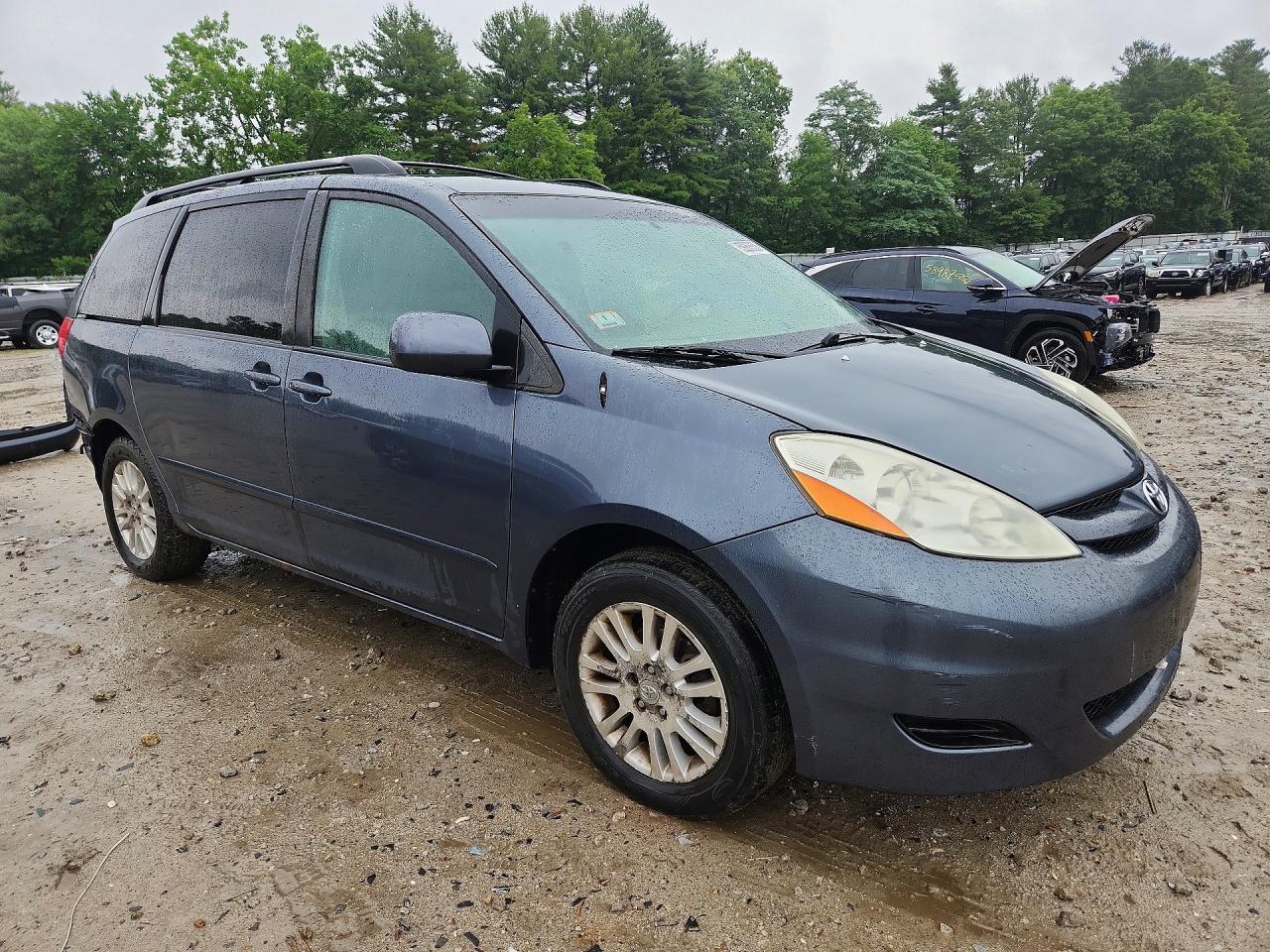 2009 Toyota Sienna Xle Blue vin: 5TDZK22C49S260366