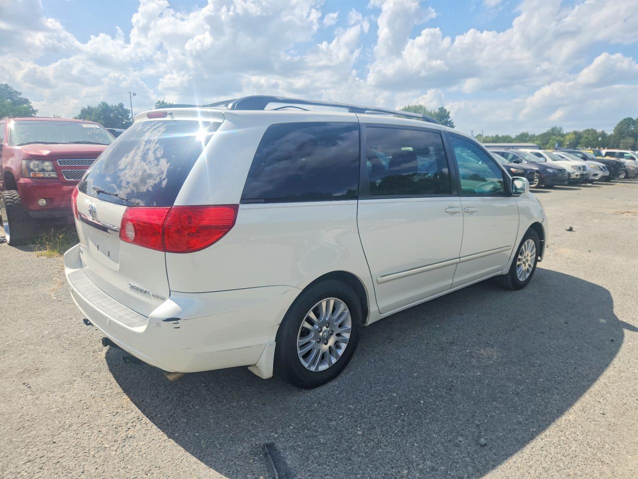 2009 Toyota Sienna Limited White vin: 5TDZK22C49S279483