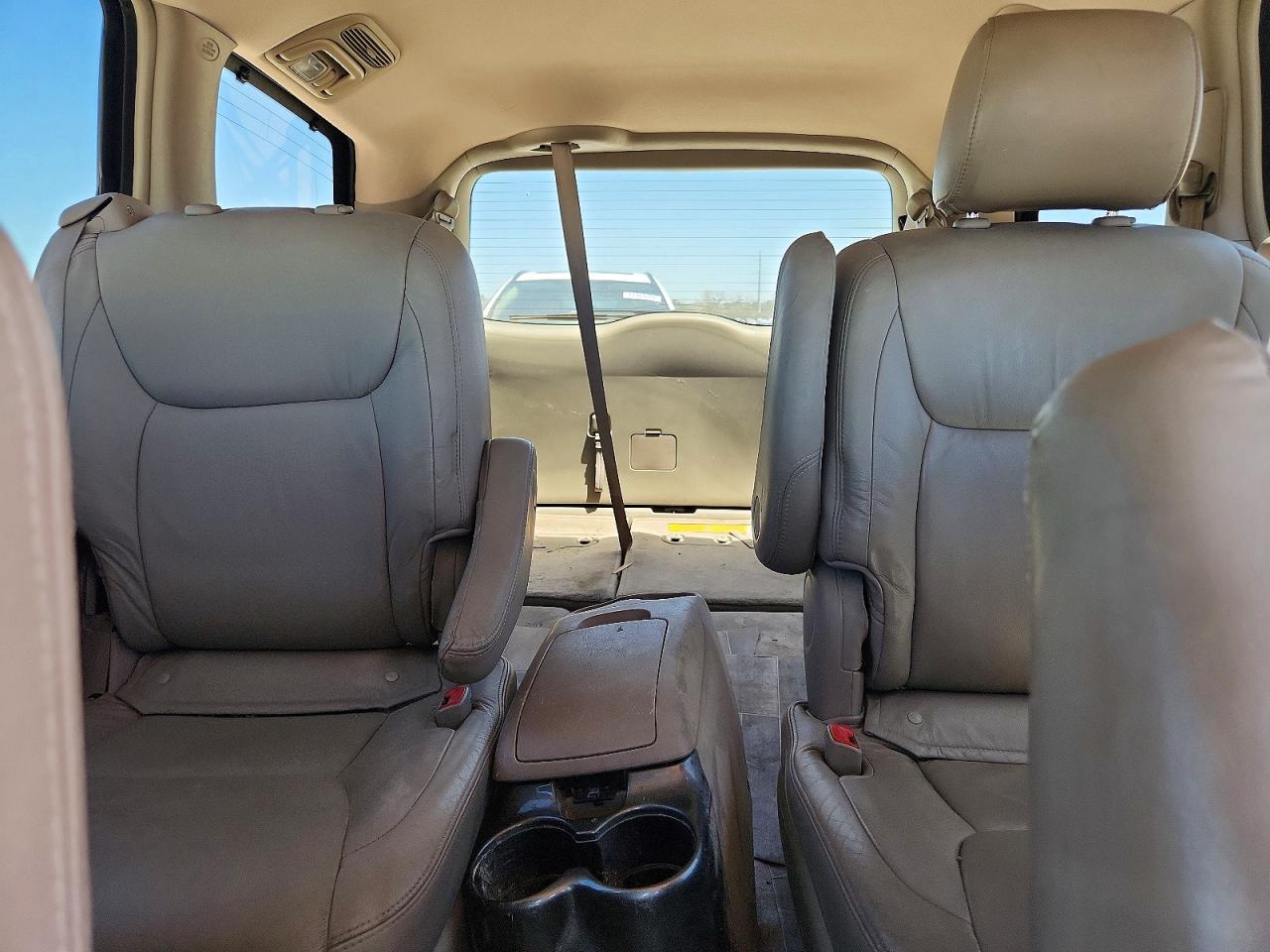2007 Toyota Sienna Xle Limited 7-passenger Зеленый vin: 5TDZK22C57S007439