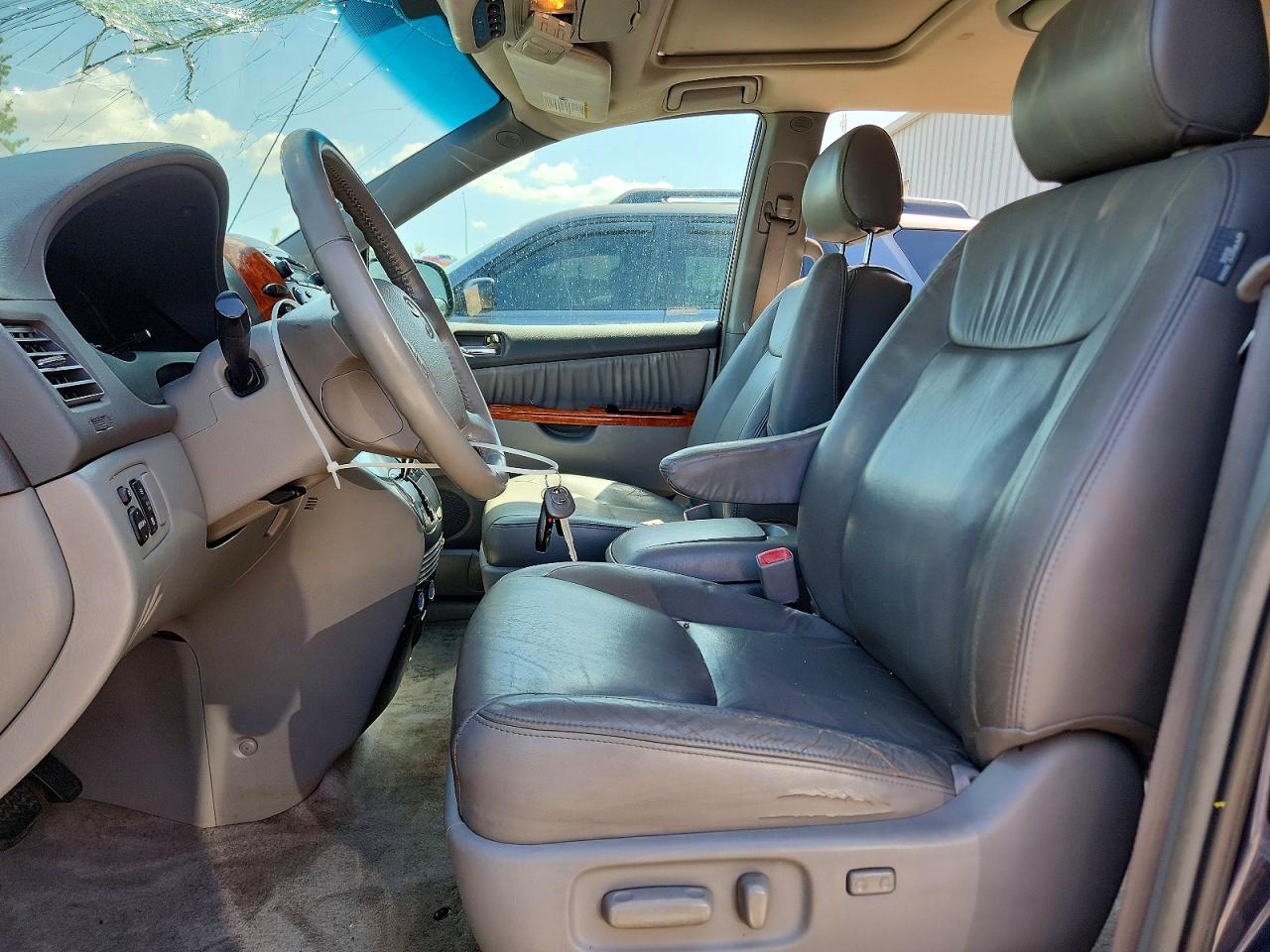 2008 Toyota Sienna Xle Gray vin: 5TDZK22C58S176538