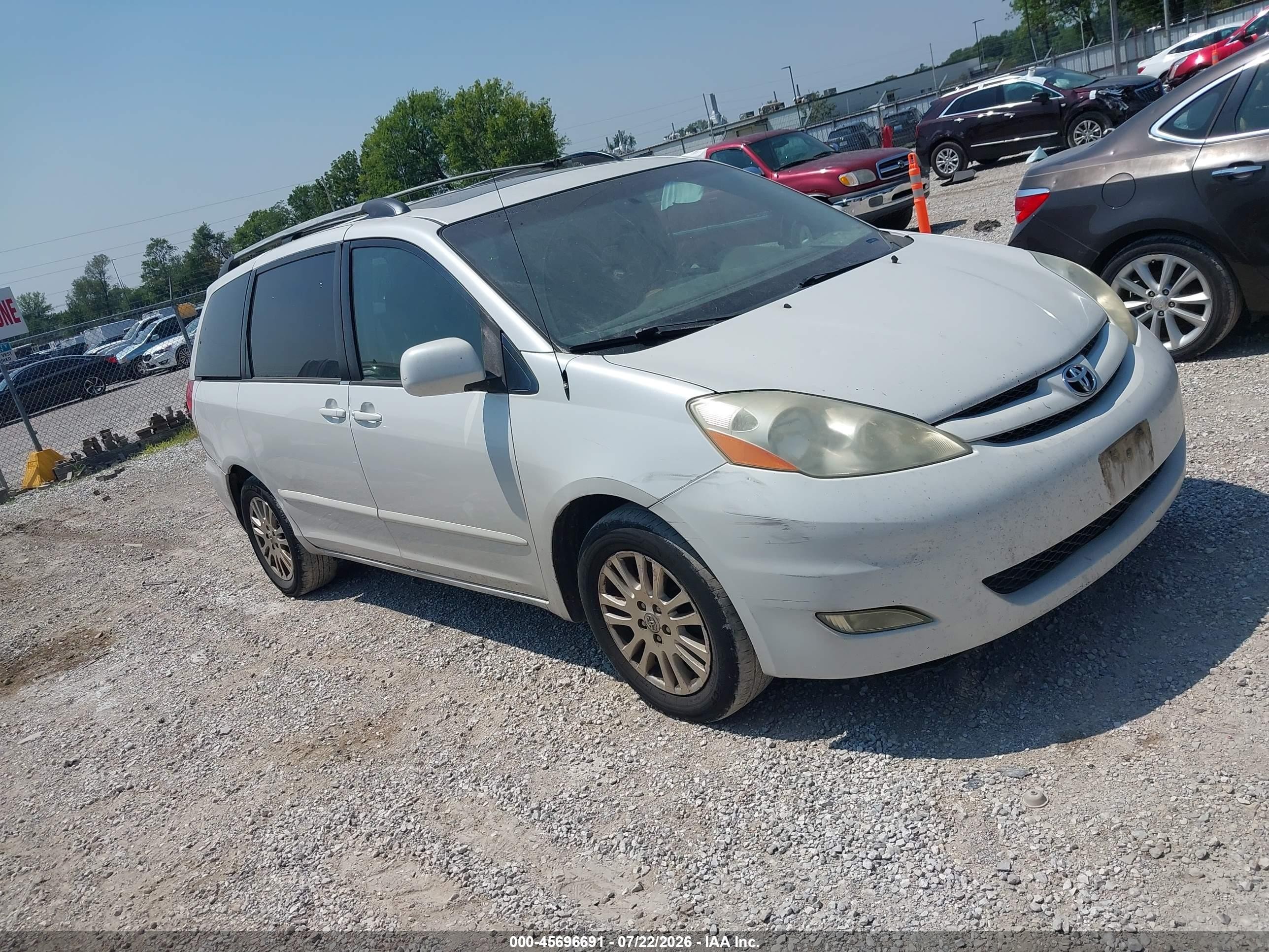 5TDZK22C58S201258