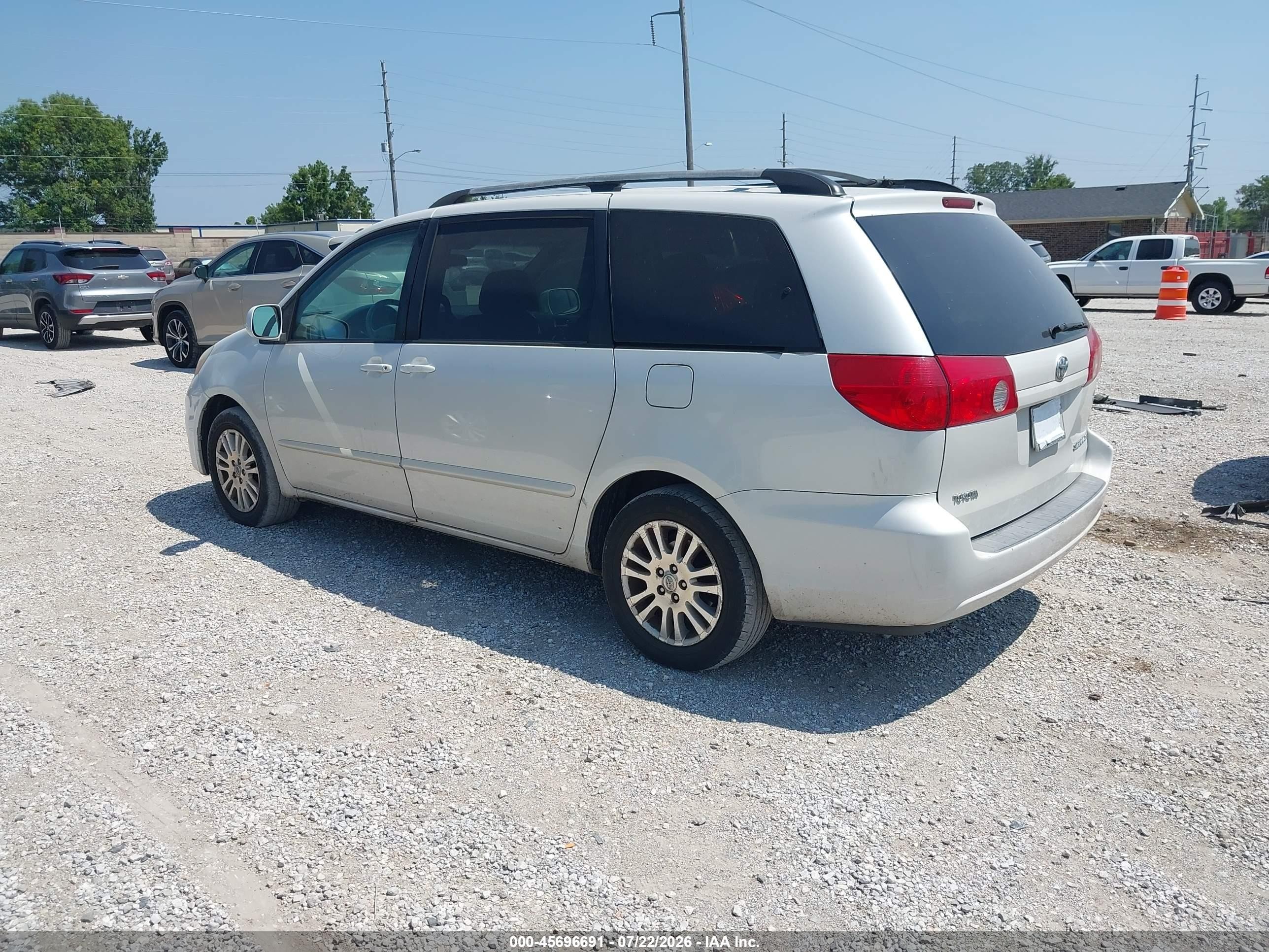 2008 Toyota Sienna Xle White vin: 5TDZK22C58S201258