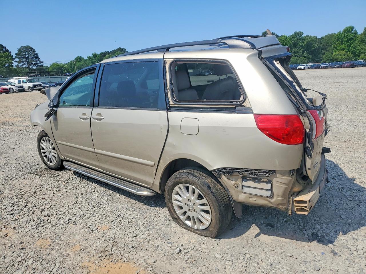 2008 Toyota Sienna Xle Gold vin: 5TDZK22C58S223230