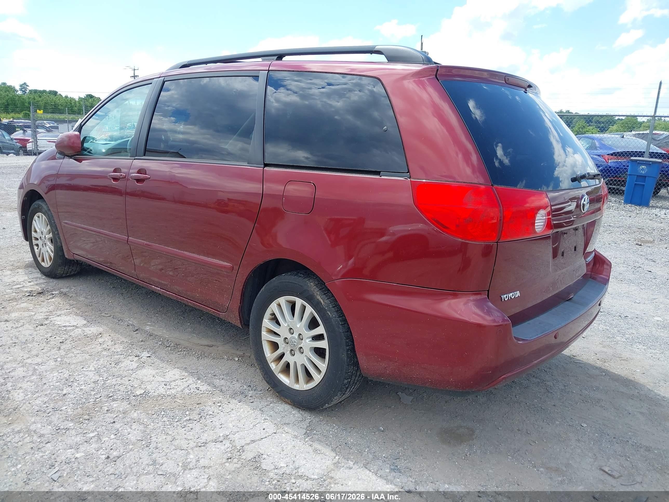 2009 Toyota Sienna Xle Red vin: 5TDZK22C59S253913
