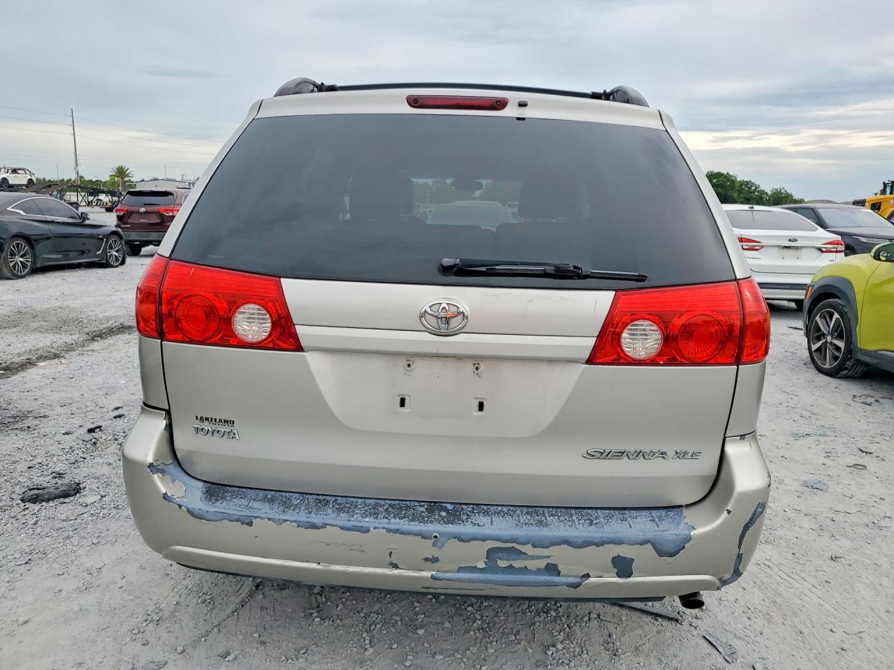 2009 Toyota Sienna Xle Silver vin: 5TDZK22C59S273191