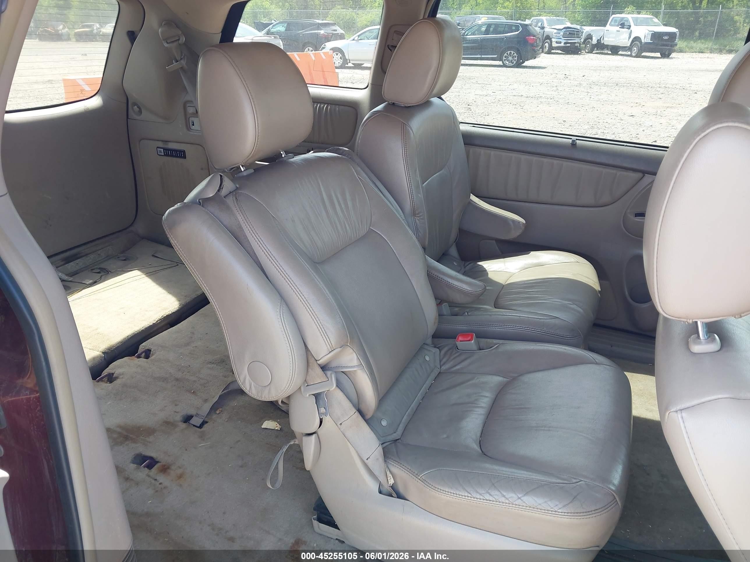 2009 Toyota Sienna Xle Red vin: 5TDZK22C59S274809
